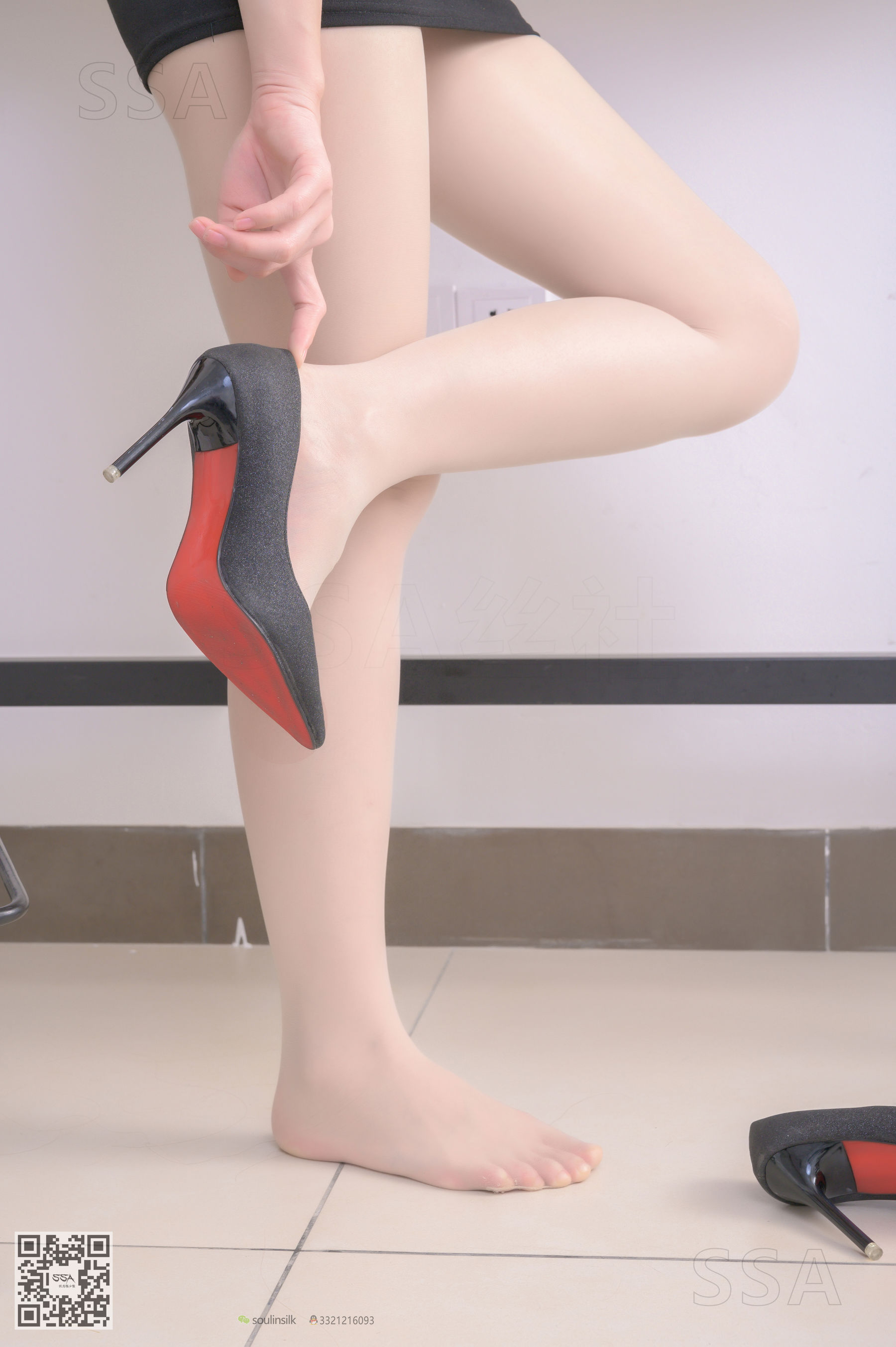 [SSA丝社]超清写真 No.234 雯雯 现代美女的复古旗袍