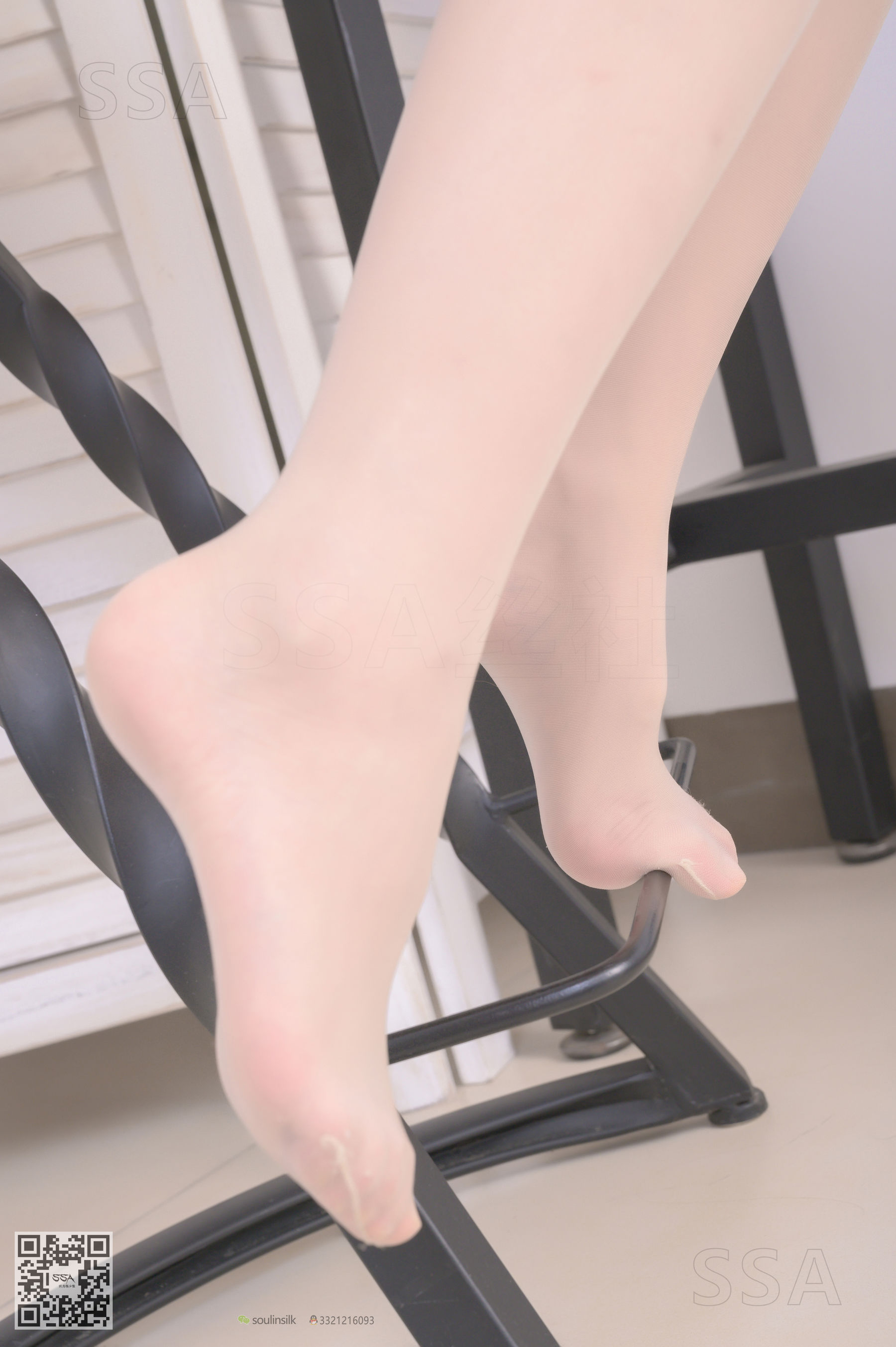 [SSA丝社]超清写真 No.234 雯雯 现代美女的复古旗袍