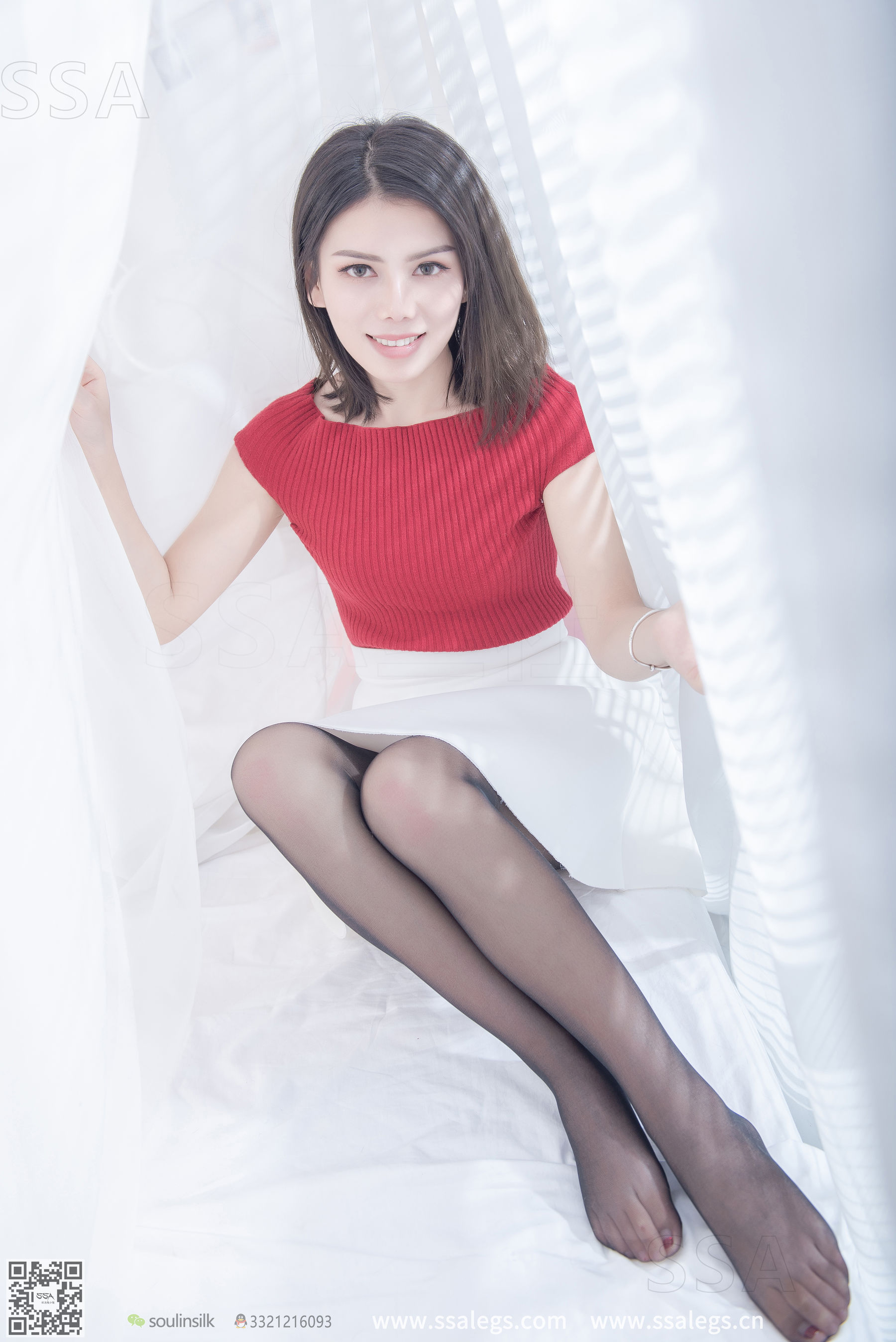[SSA丝社]超清写真 No.251 芷沫 画室