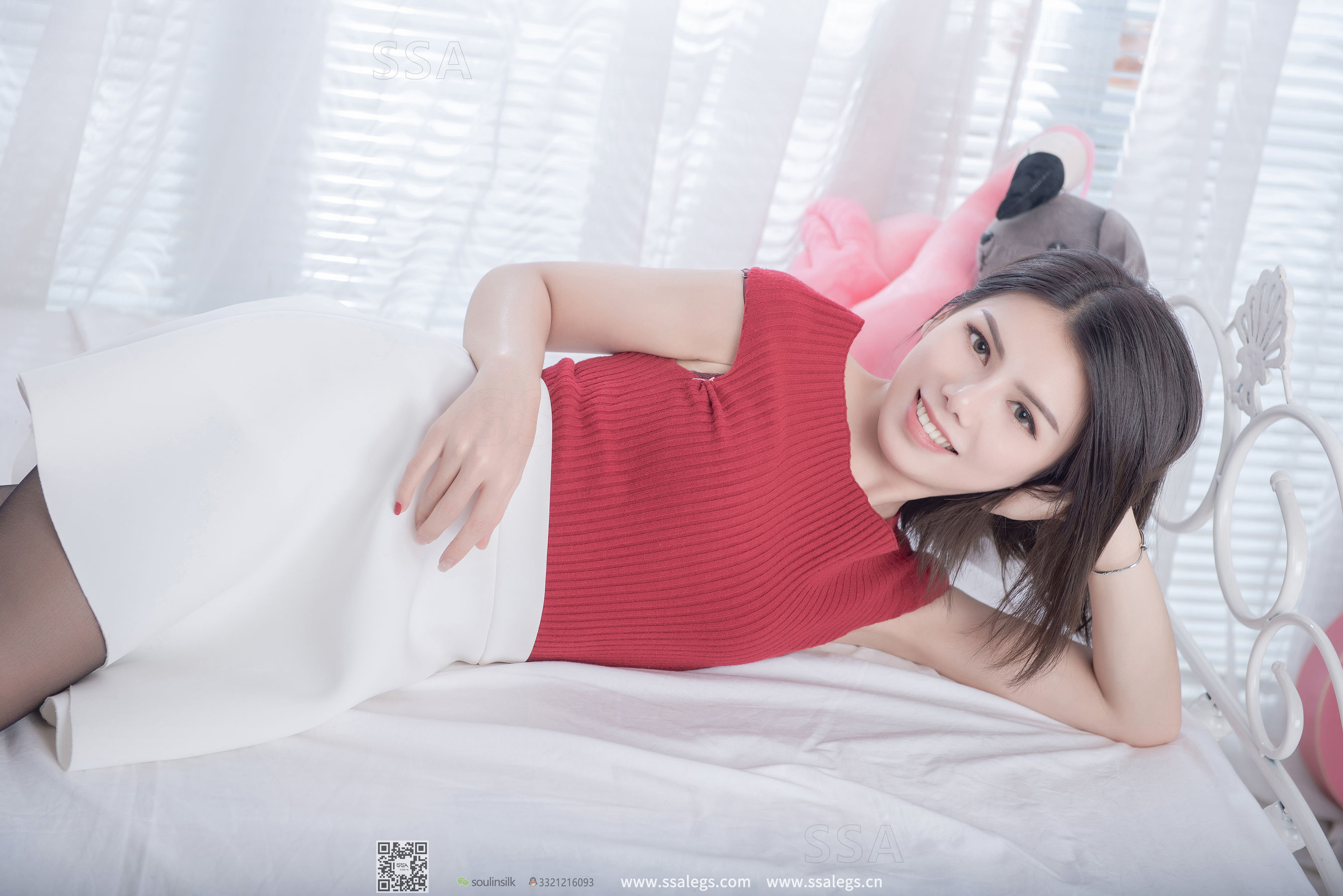 [SSA丝社]超清写真 No.251 芷沫 画室