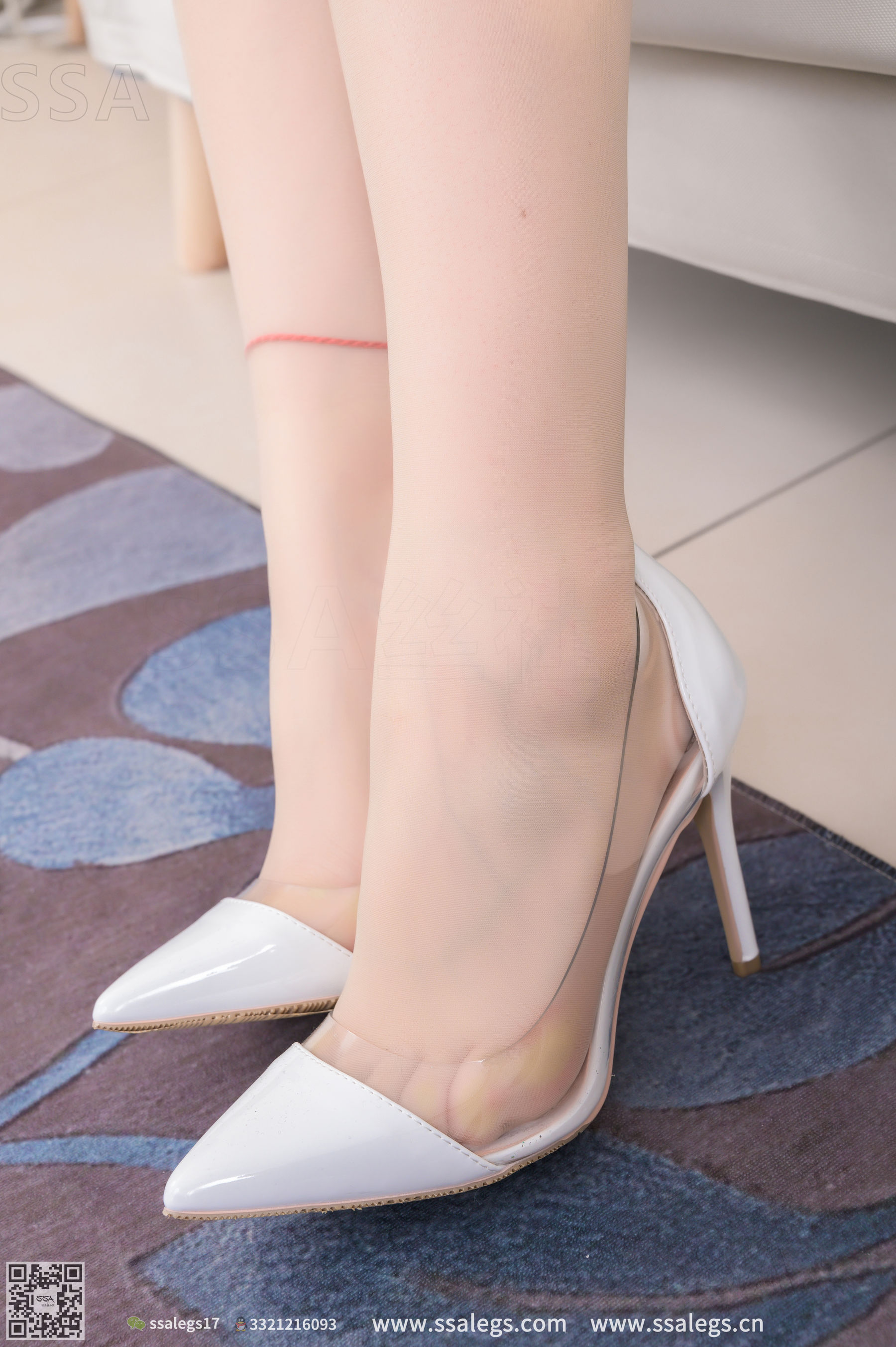 [SSA丝社]超清写真 No.296 蜜桃 笑容治愈系少女的肉丝袜毛衣裙(上)