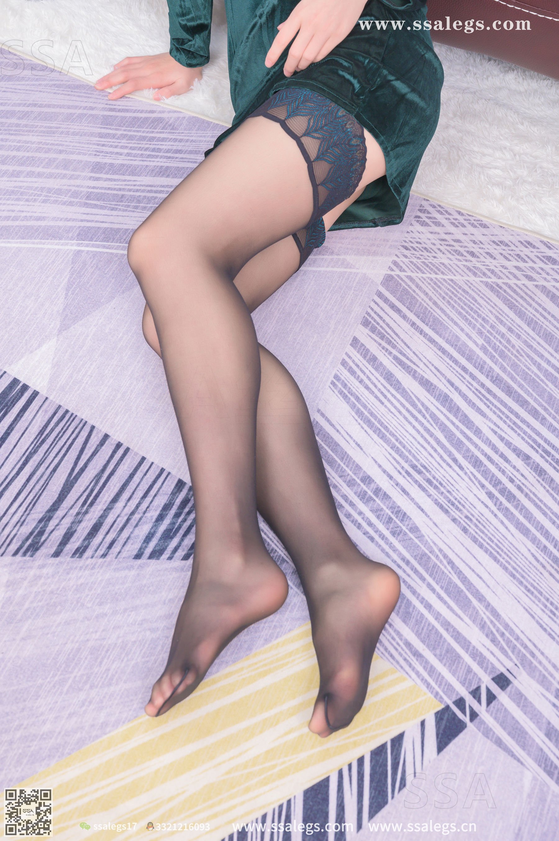 [SSA丝社]超清写真 No.331 君君 世界最美孔雀翎长筒丝袜(下)