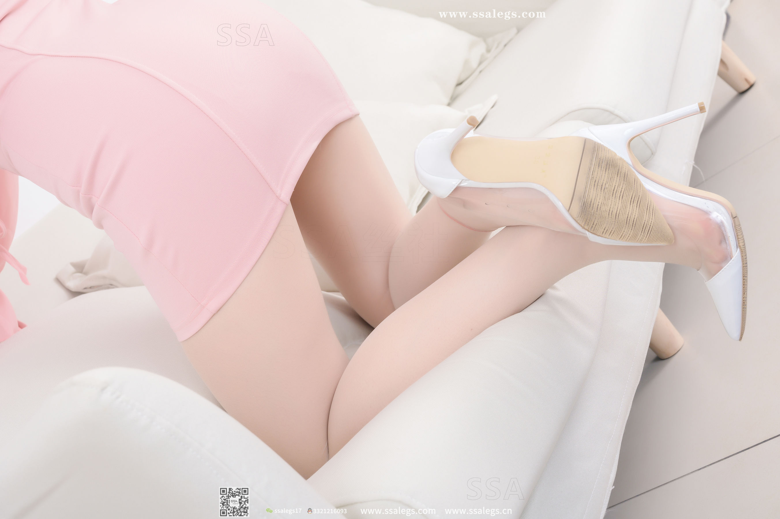 [SSA丝社]超清写真 No.334 蜜桃 粉嫩白皙蜜桃成熟时(上)
