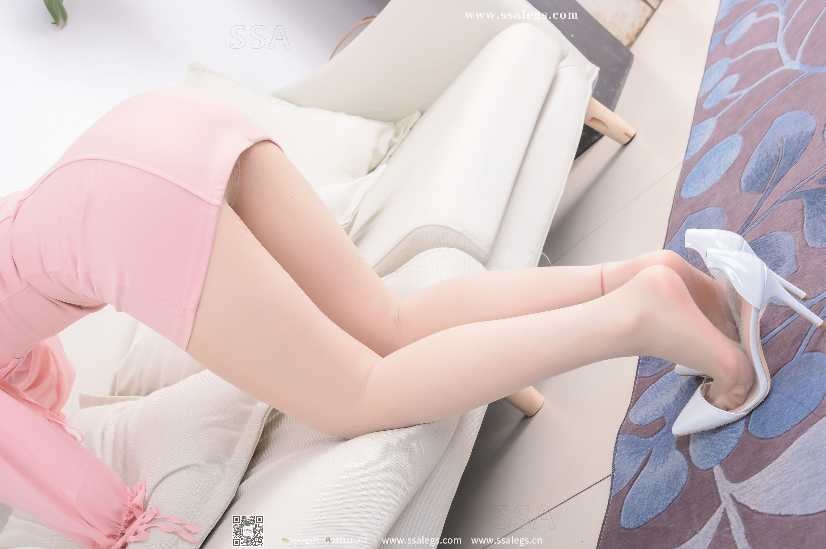 [SSA丝社]超清写真 No.334 蜜桃 粉嫩白皙蜜桃成熟时(上)