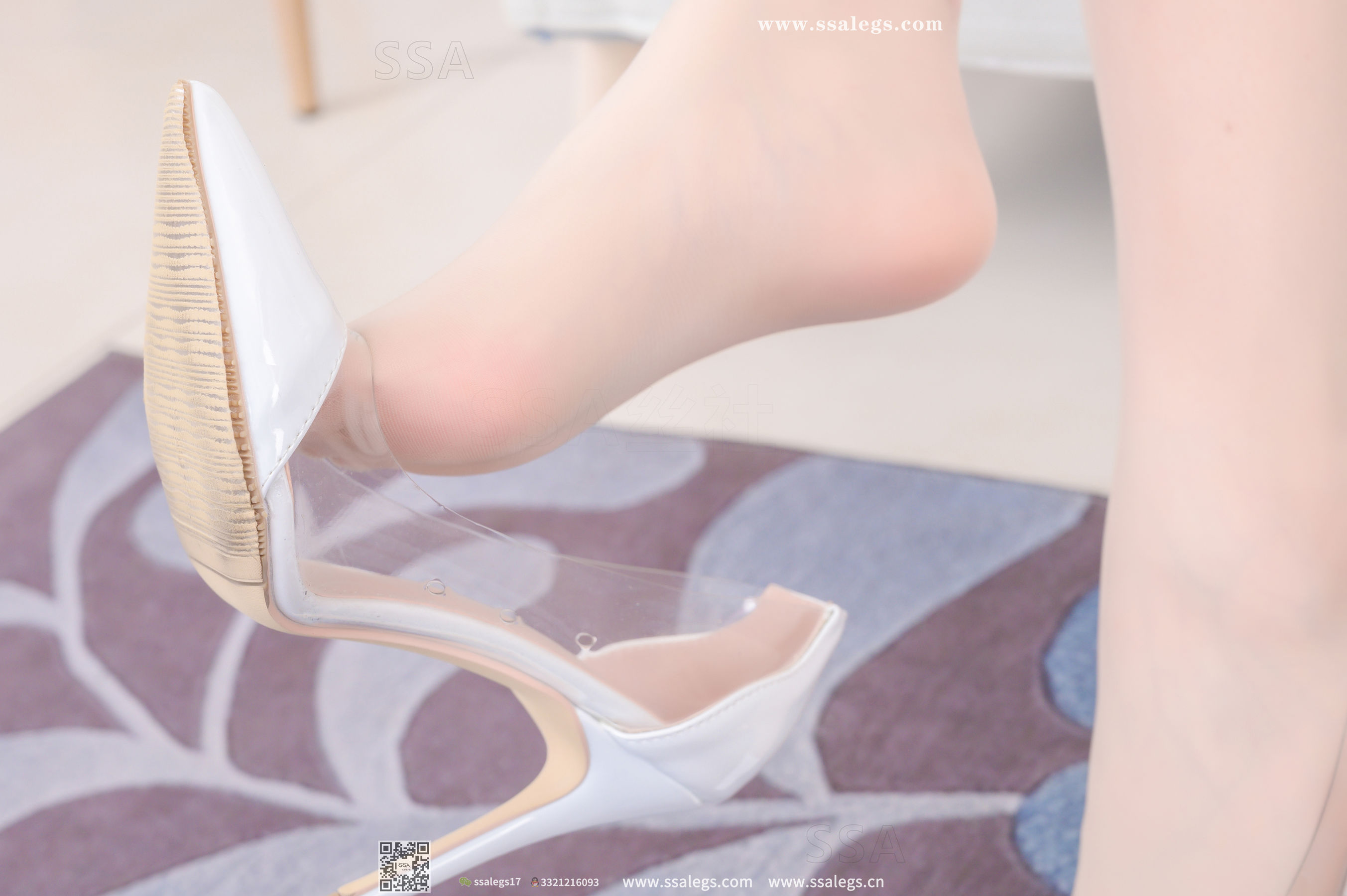 [SSA丝社]超清写真 No.334 蜜桃 粉嫩白皙蜜桃成熟时(上)