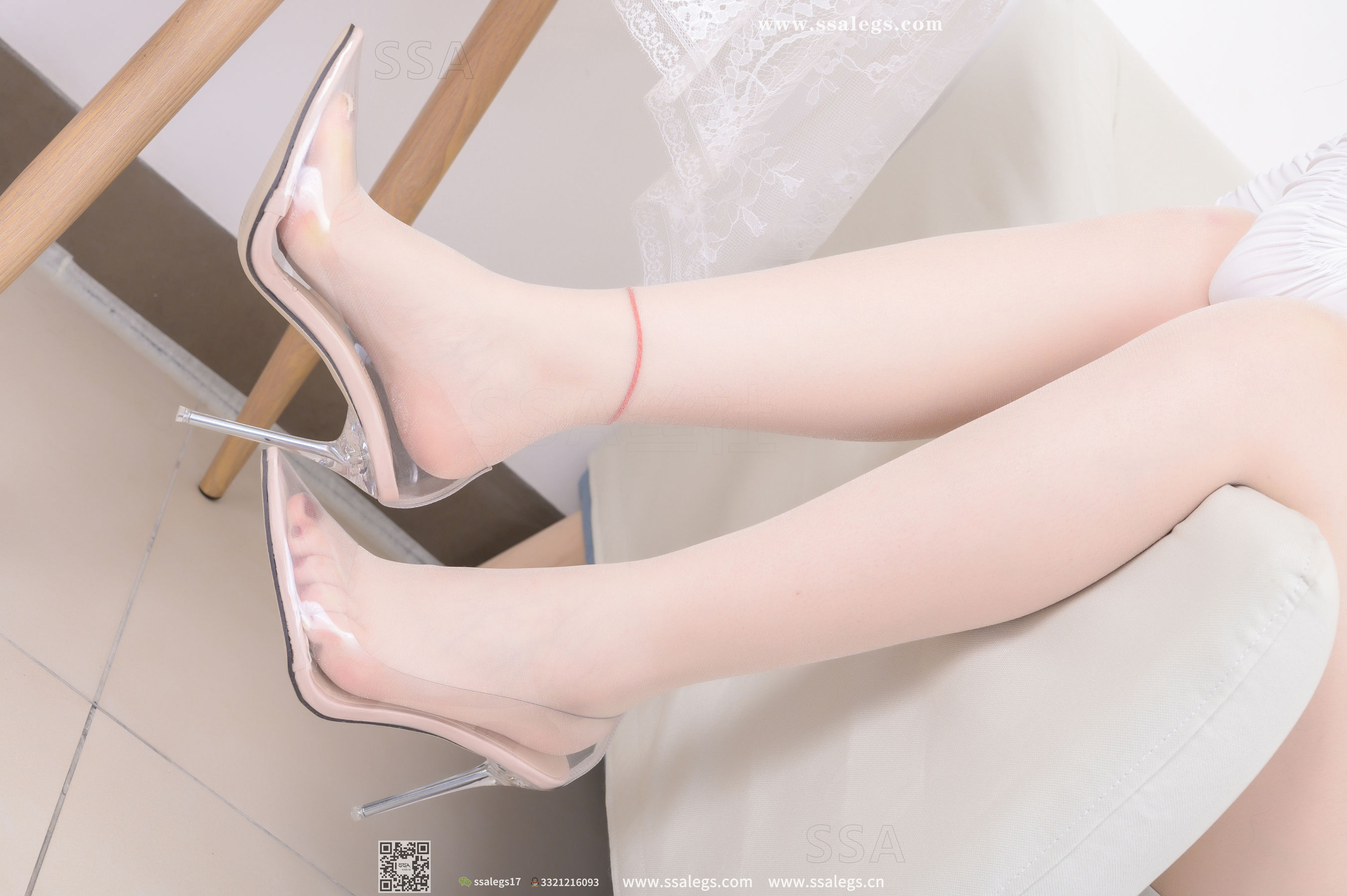 [SSA丝社]超清写真 No.352 蜜桃 今天的水果有点甜(上)