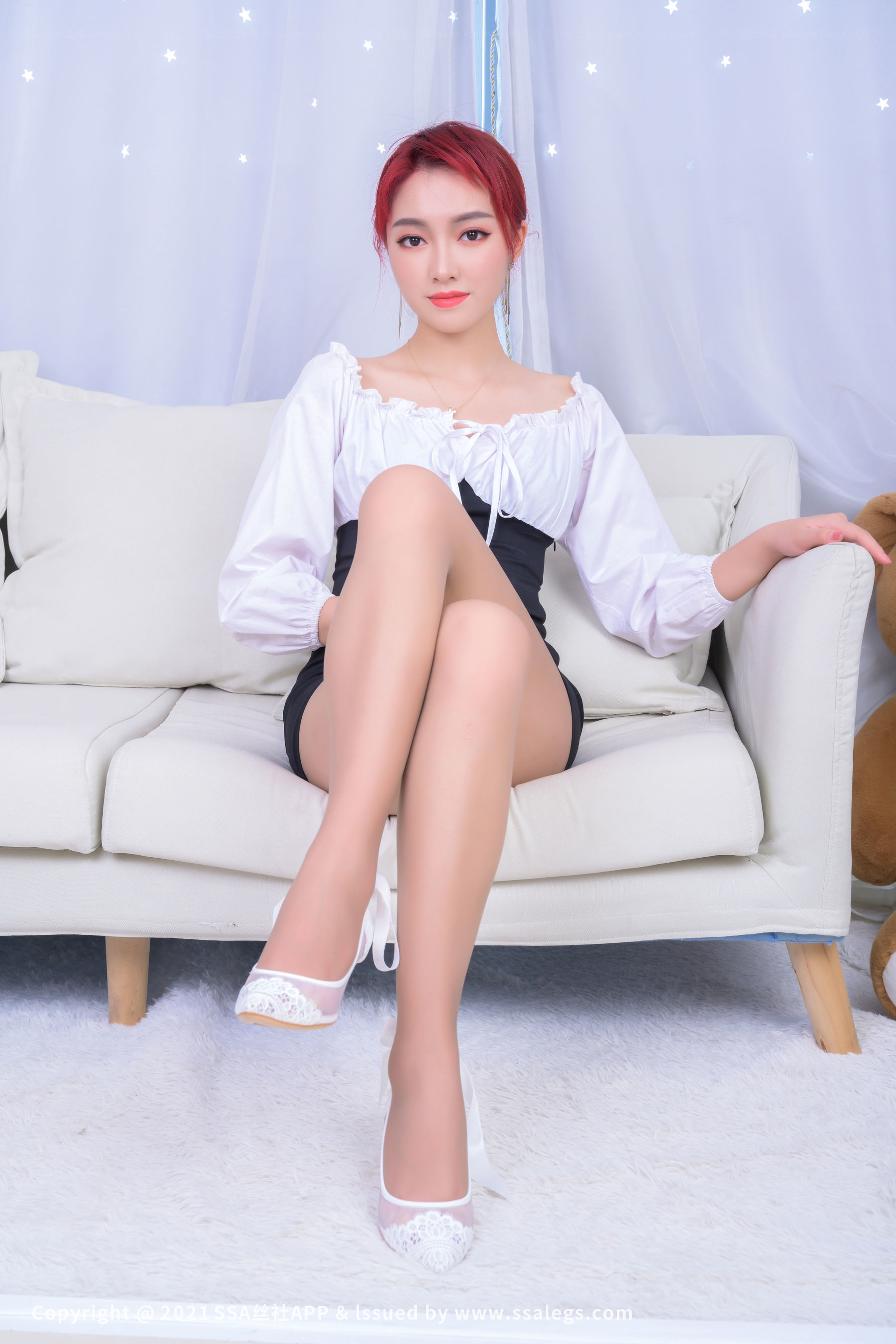 [SSA丝社]超清写真 No.696 模特思甜 咖啡丝美女（上）