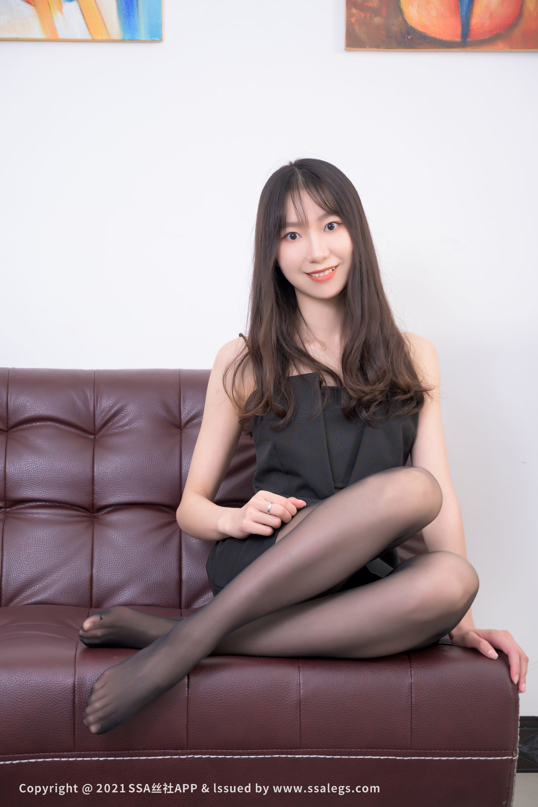 [SSA丝社]超清写真 No.706 模特伊霖 黑丝袜美腿（上）