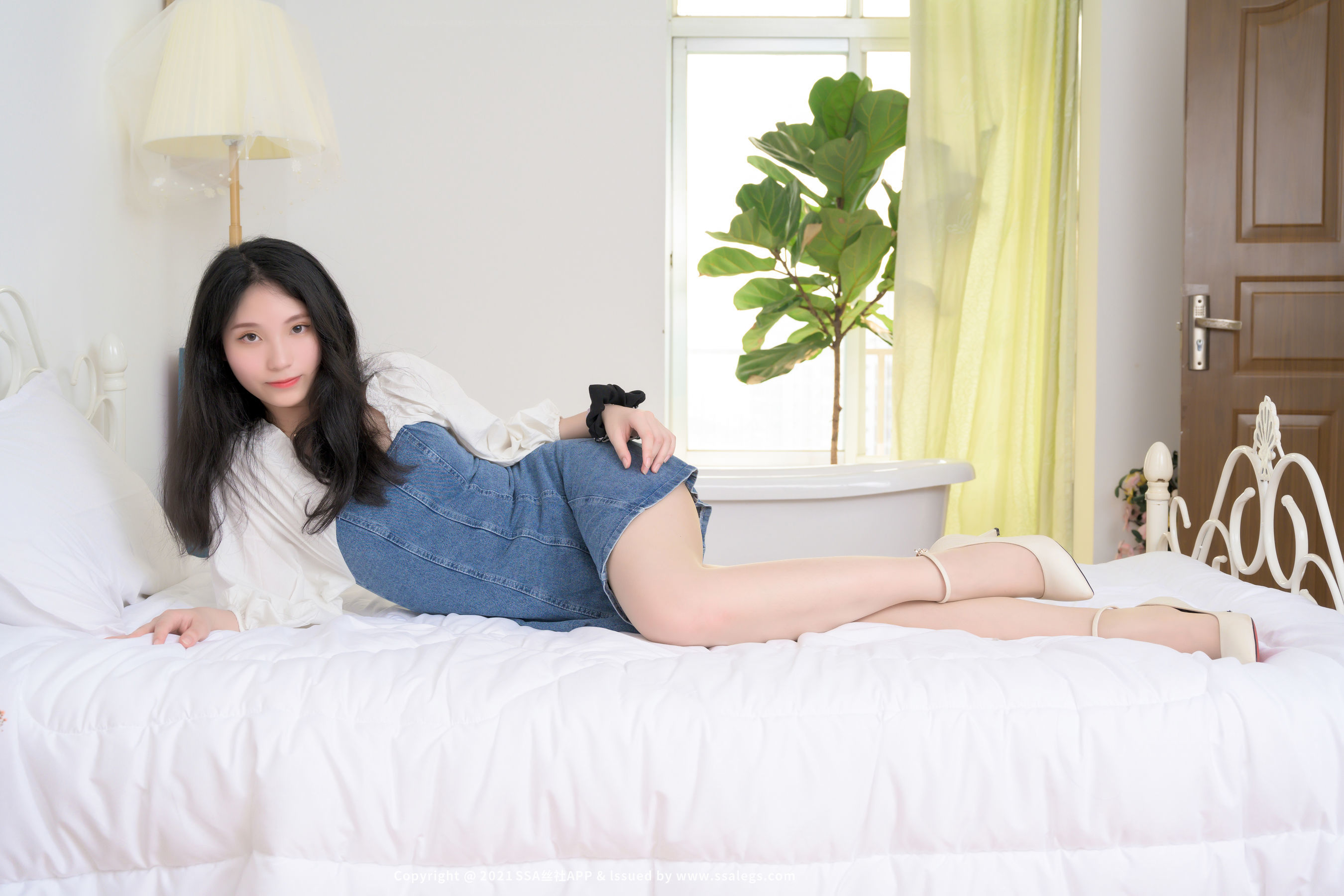 [SSA丝社]超清写真 No.720 模特薇薇 浪莎丝袜美脚（上）