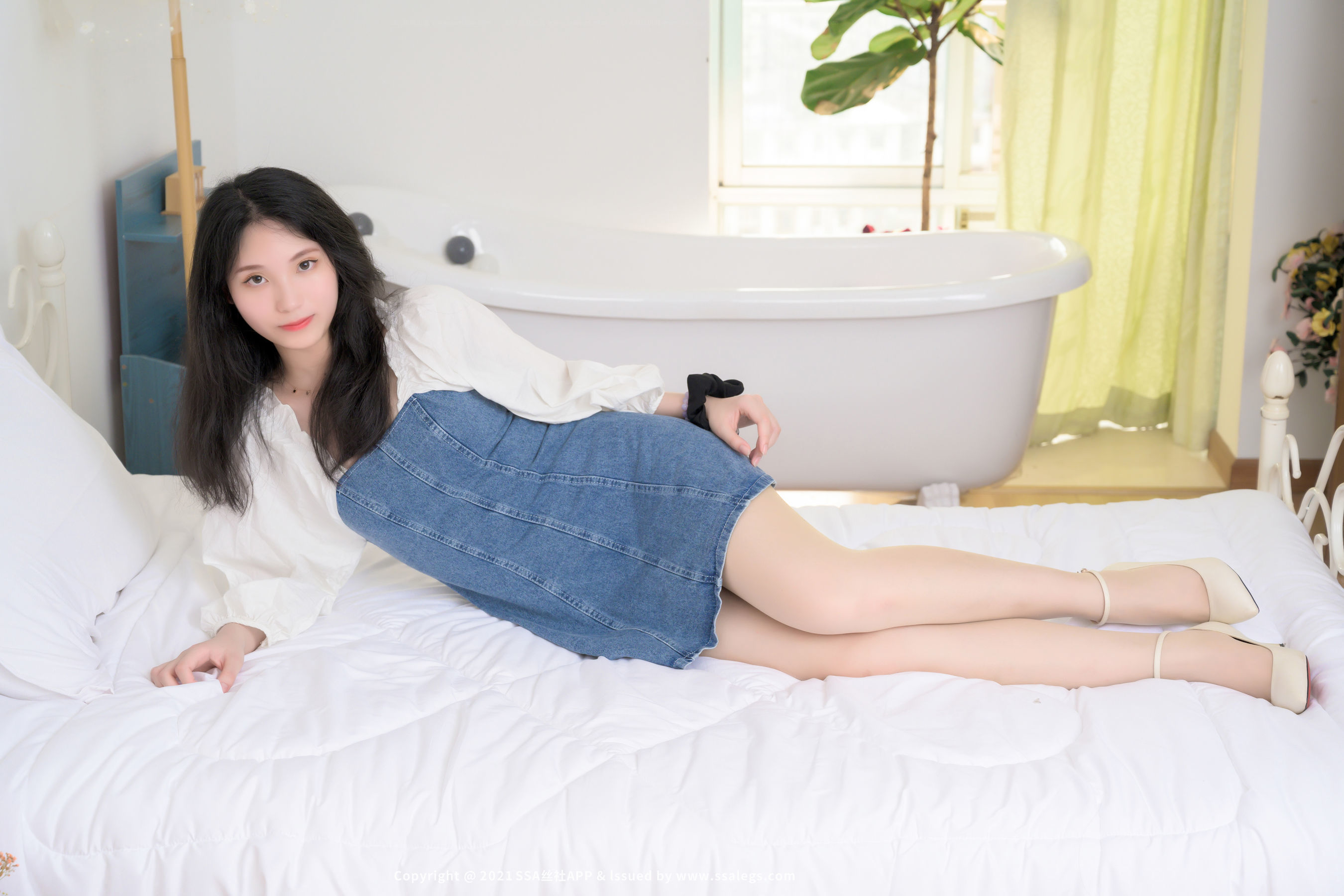 [SSA丝社]超清写真 No.720 模特薇薇 浪莎丝袜美脚（上）
