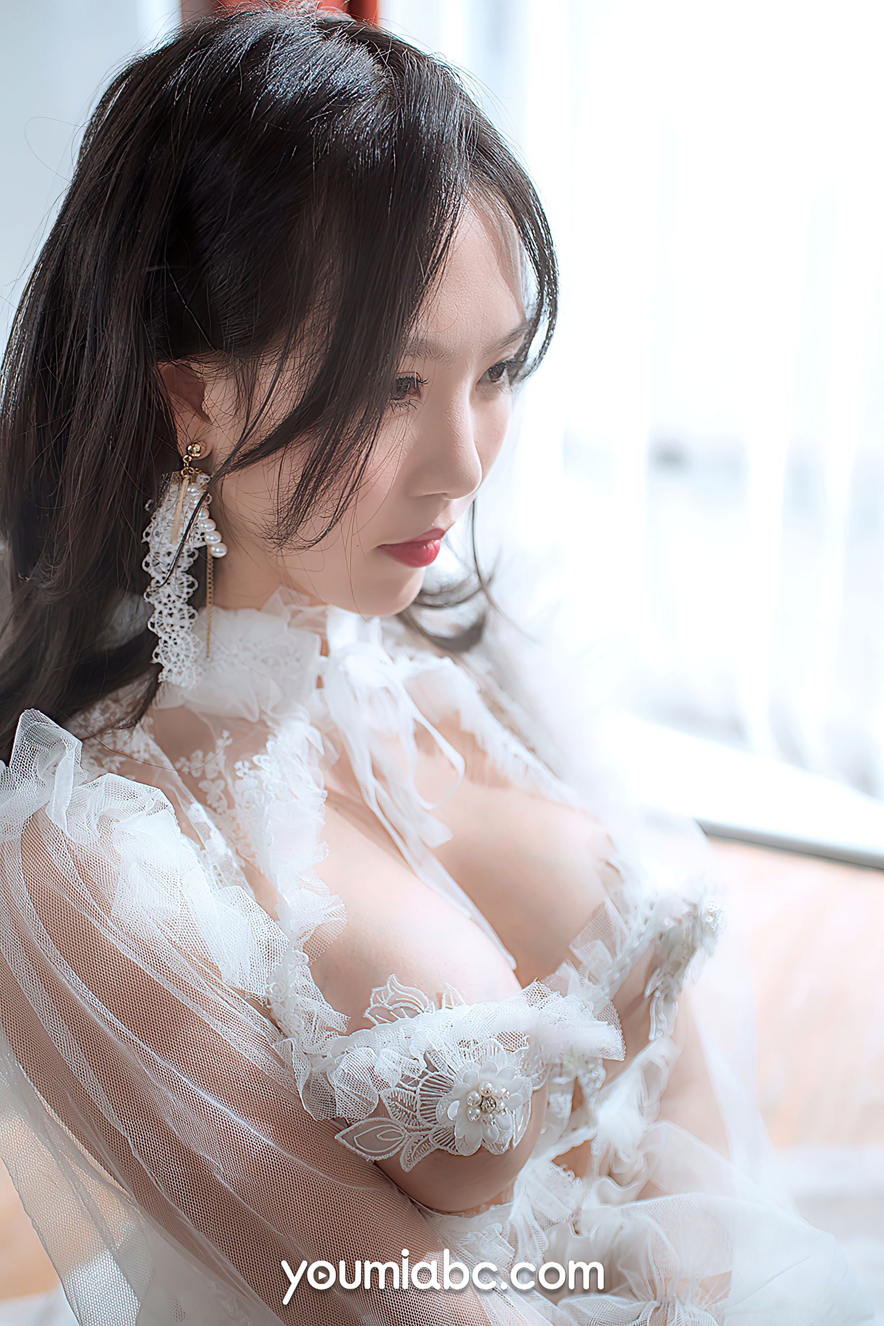 [尤蜜YouMiabc]  抖娘利世 花嫁女郎
