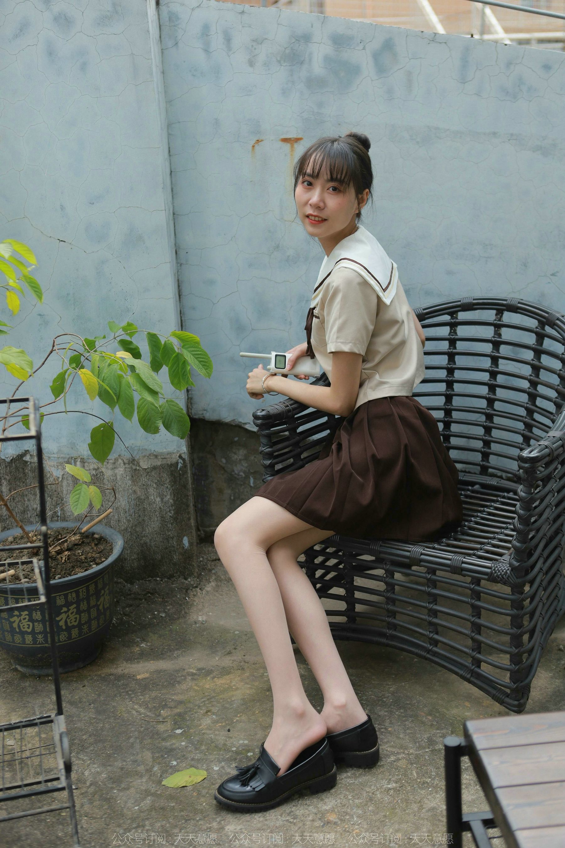 [异思趣向IESS] 模特 团团 《网易云长腿少女》