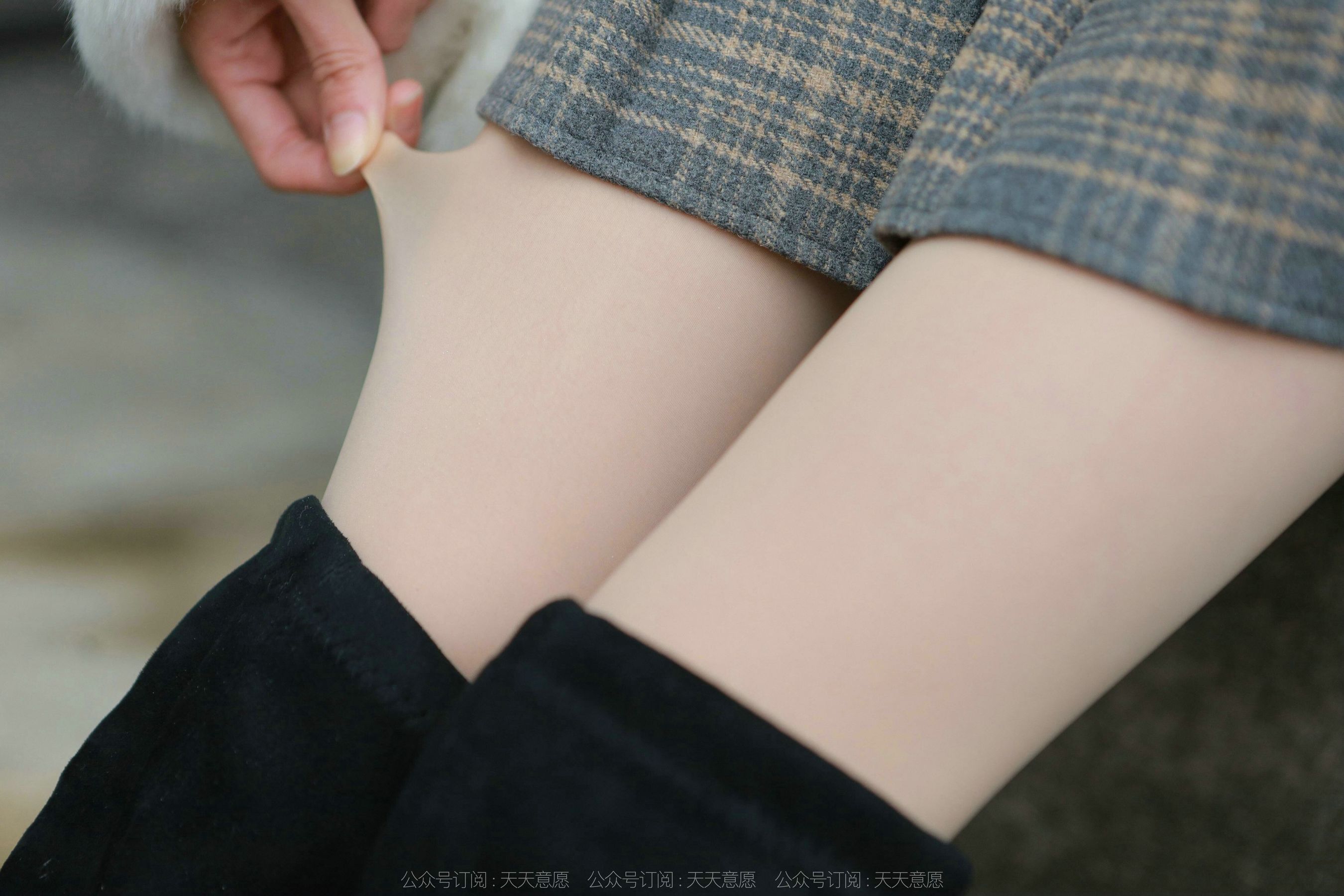 [异思趣向IESS] 模特 团团 《长靴肉丝》