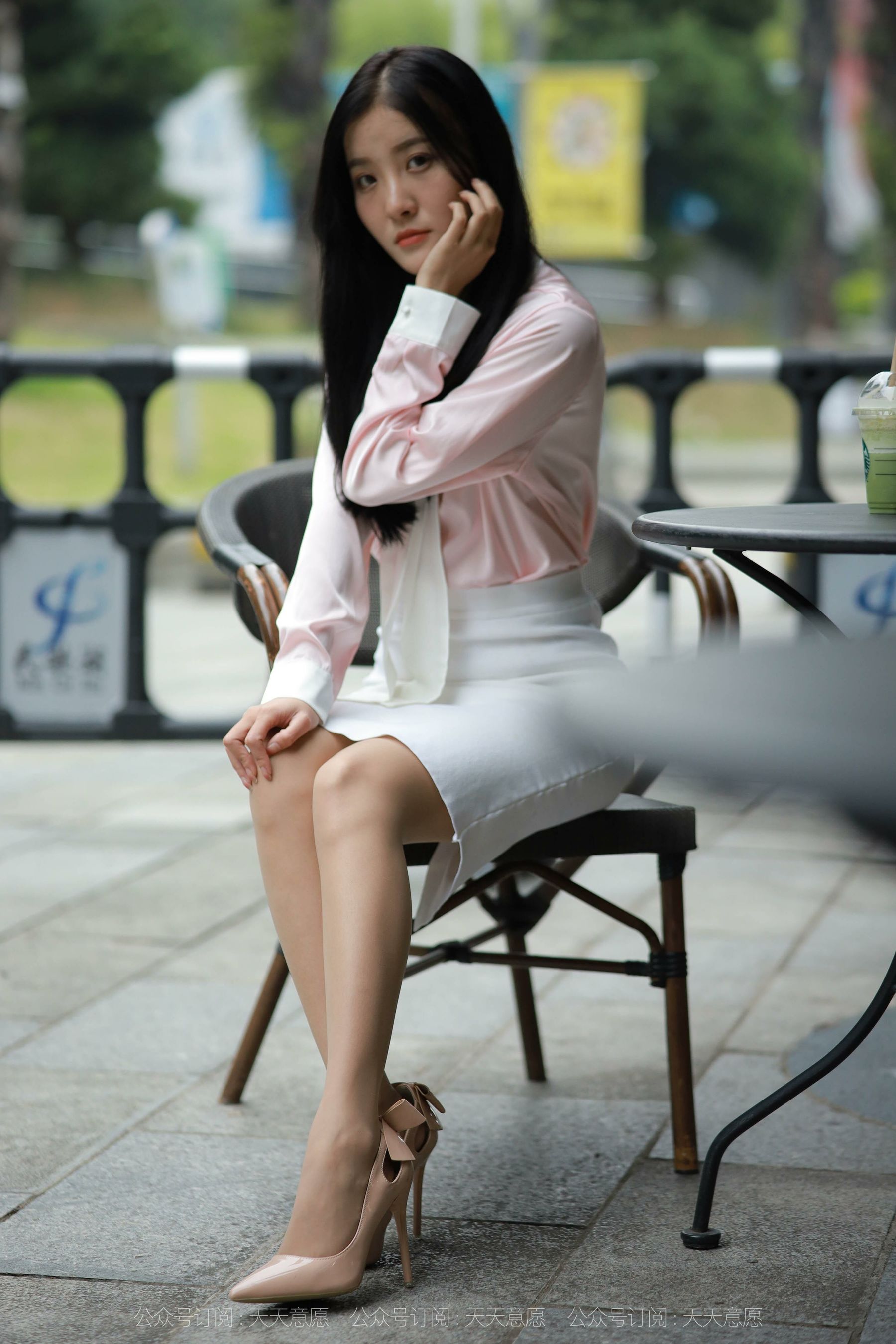 [异思趣向IESS] 模特 婉苹 《粉红色的回忆》