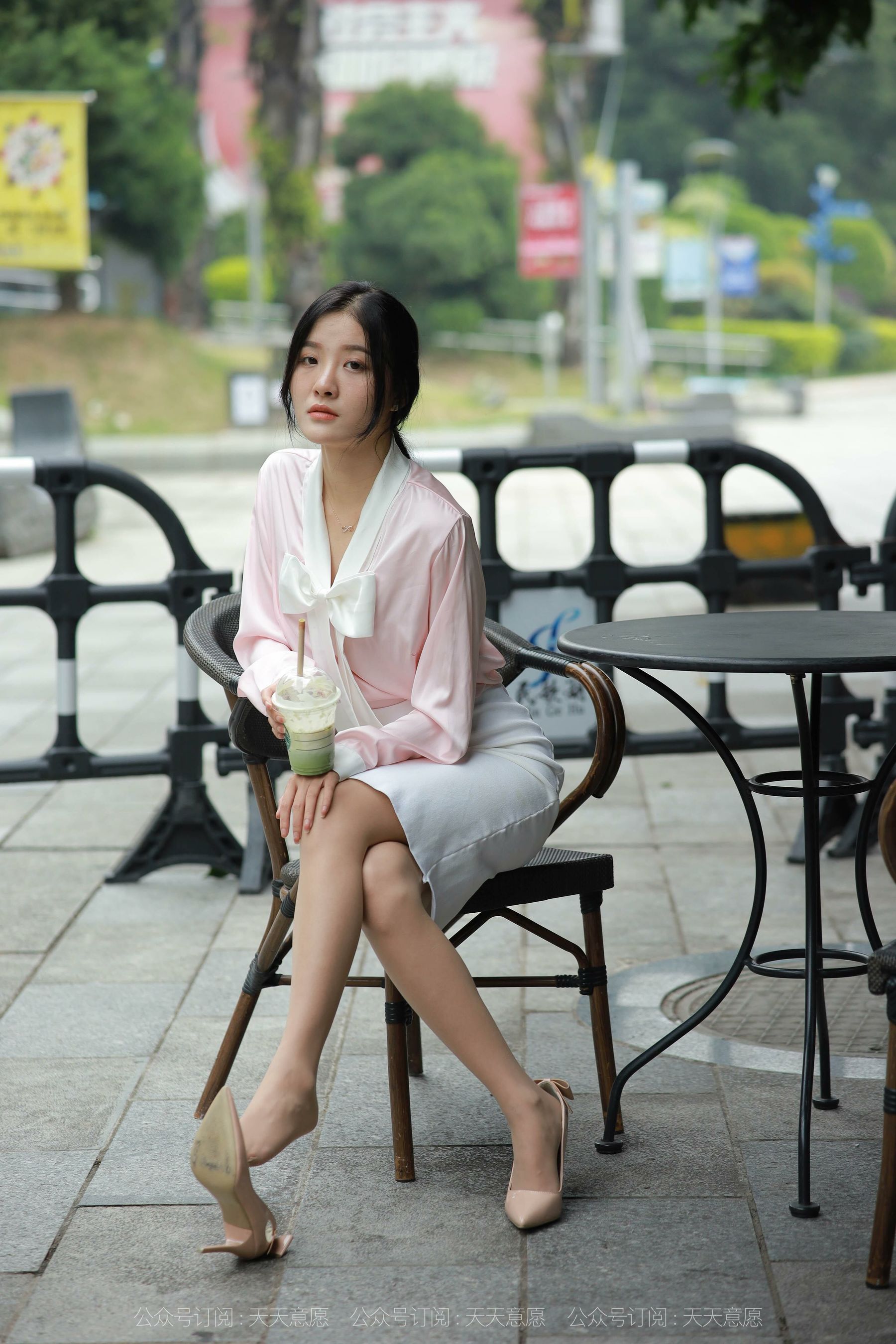 [异思趣向IESS] 模特 婉苹 《粉红色的回忆》