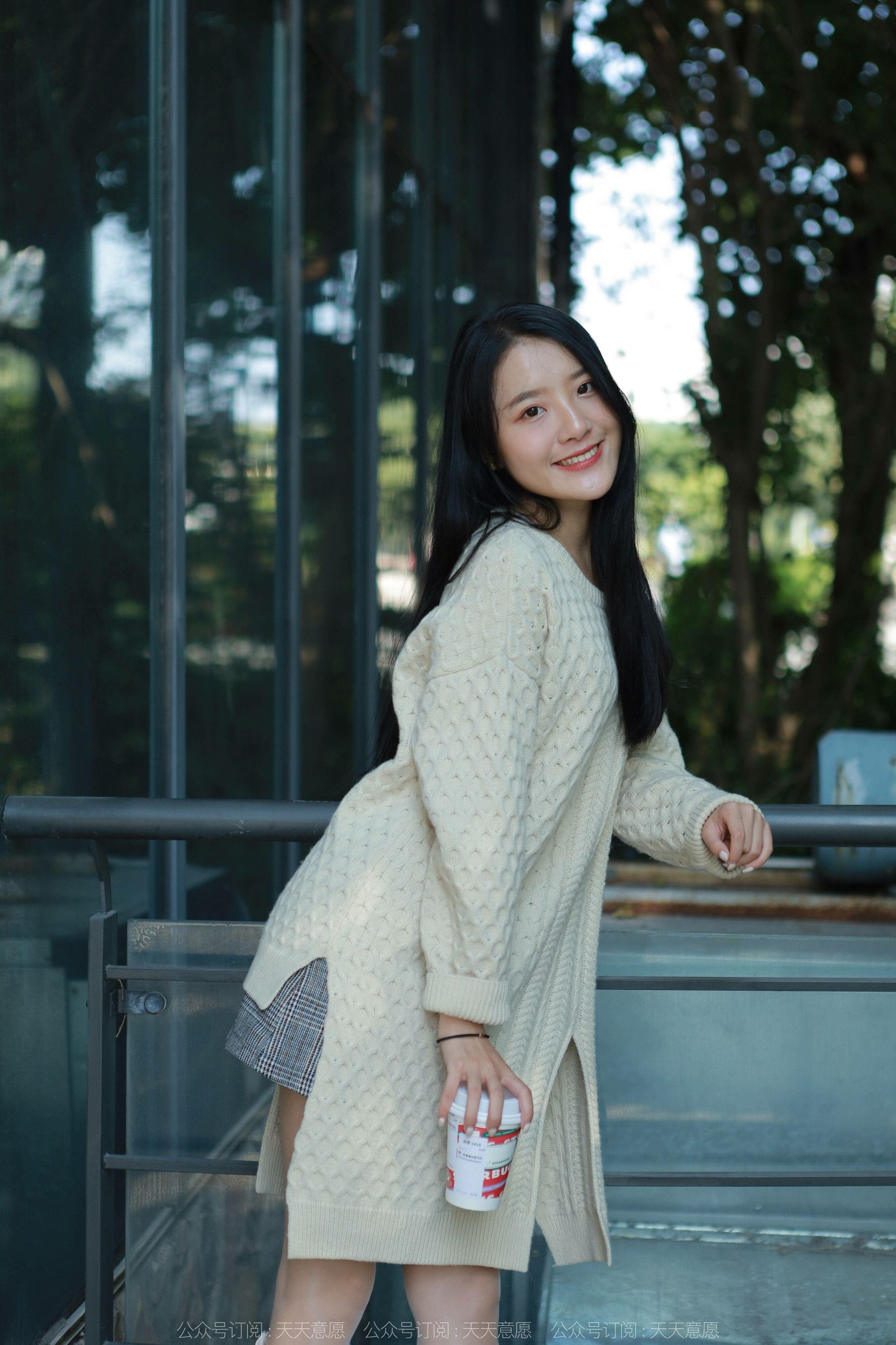[异思趣向IESS] 模特 婉萍 《白靴公主》