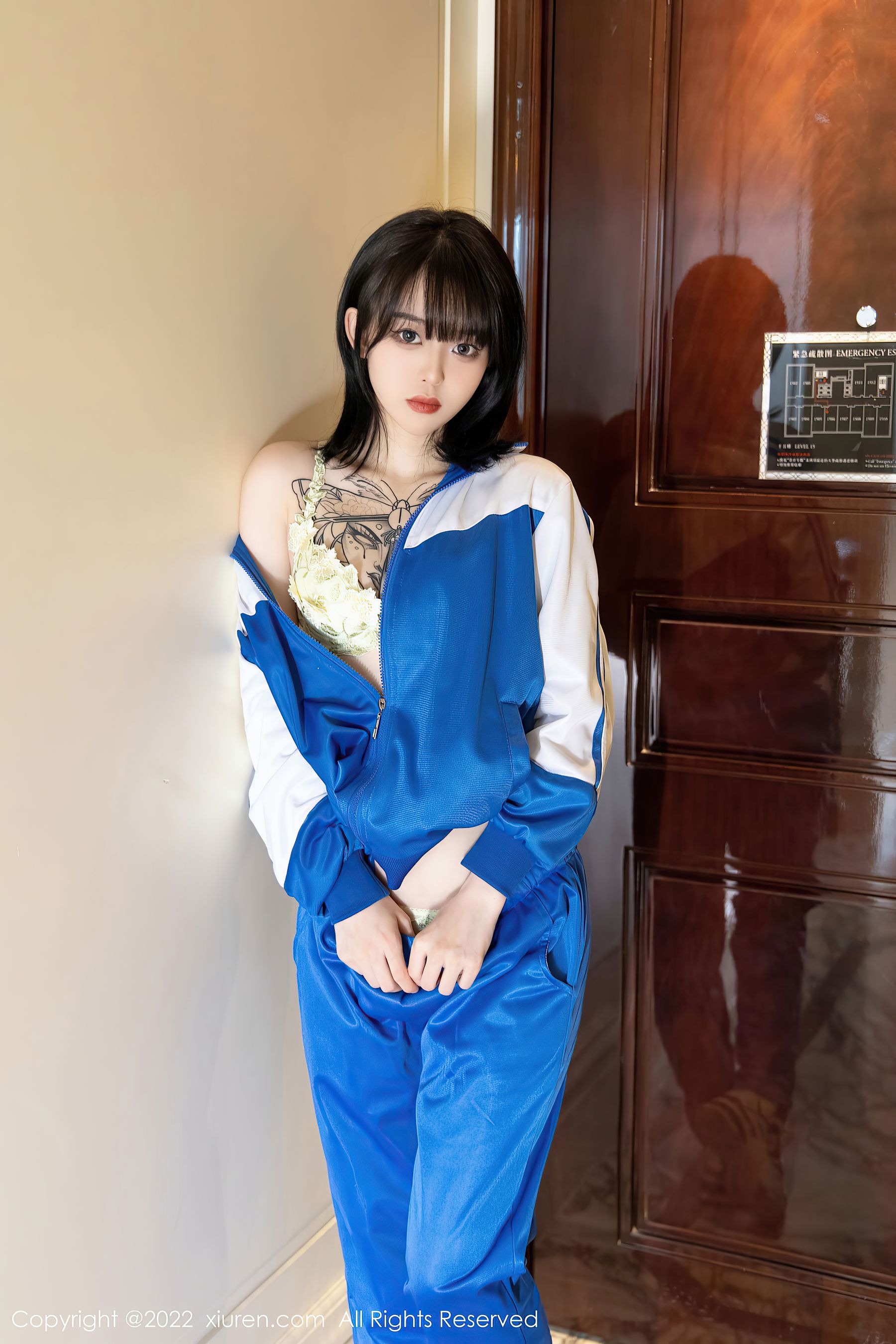 [秀人XiuRen] No.4838 奶瓶