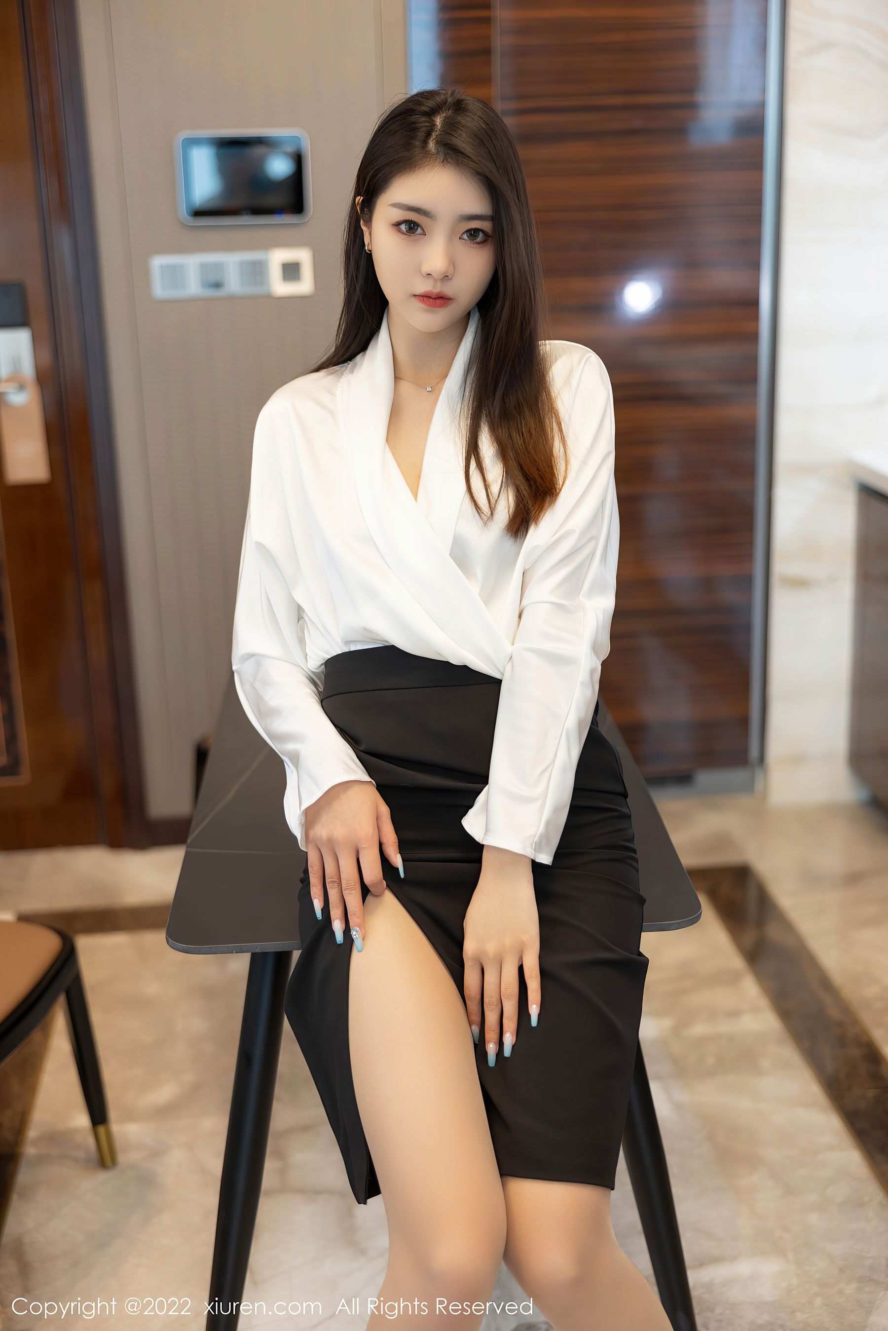 [秀人XiuRen] No.4869 可樂Vicky