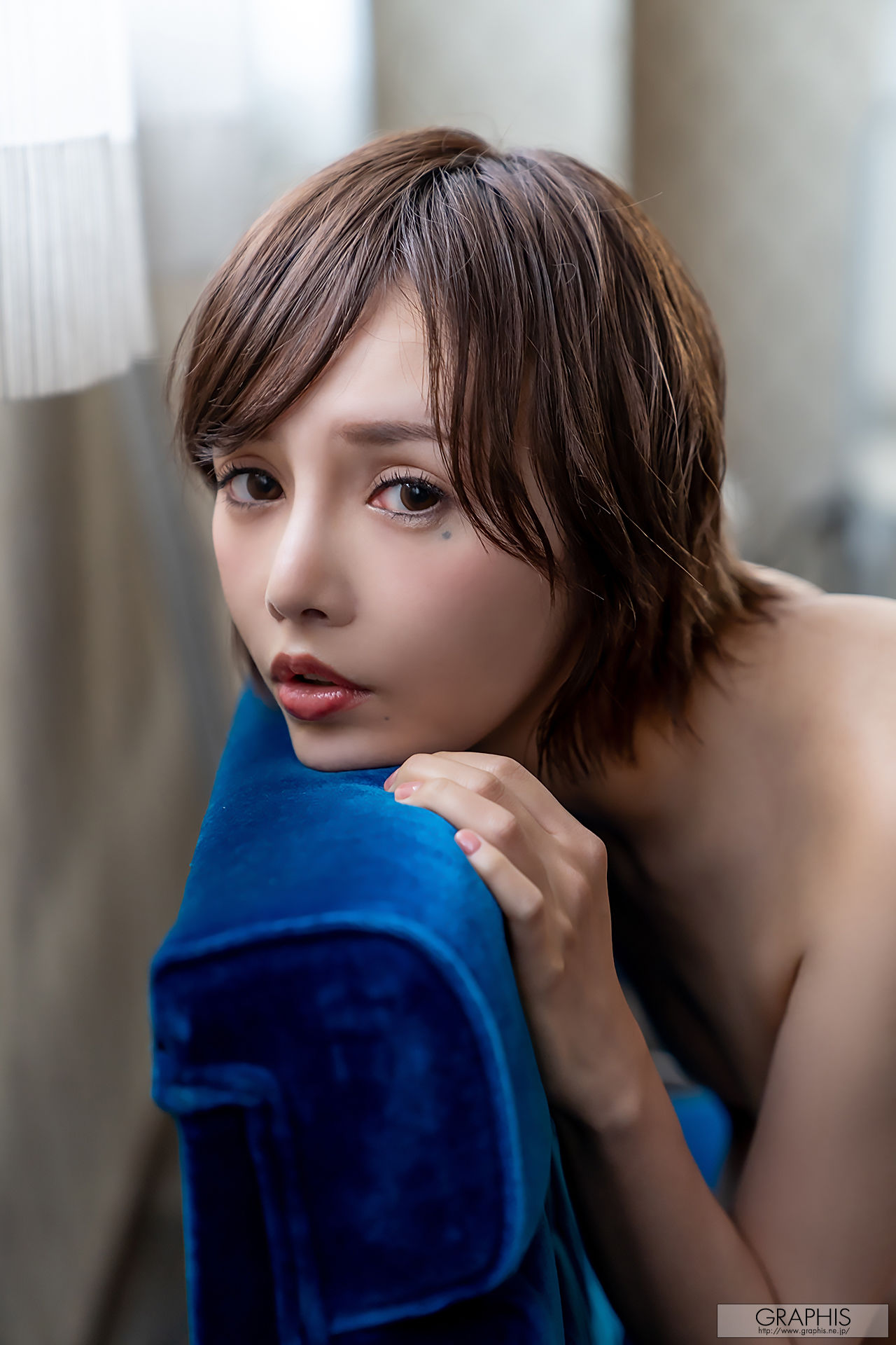 [Graphis Gals] NO.469 Riona Hirose 広瀬りおな Traverse de craie