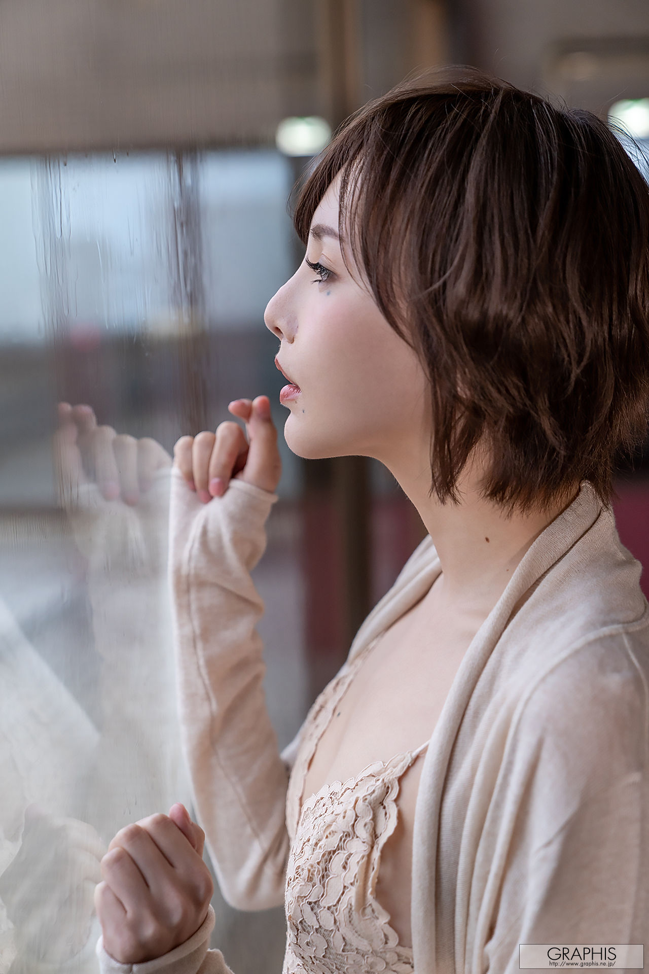 [Graphis Gals] NO.469 Riona Hirose 広瀬りおな Traverse de craie