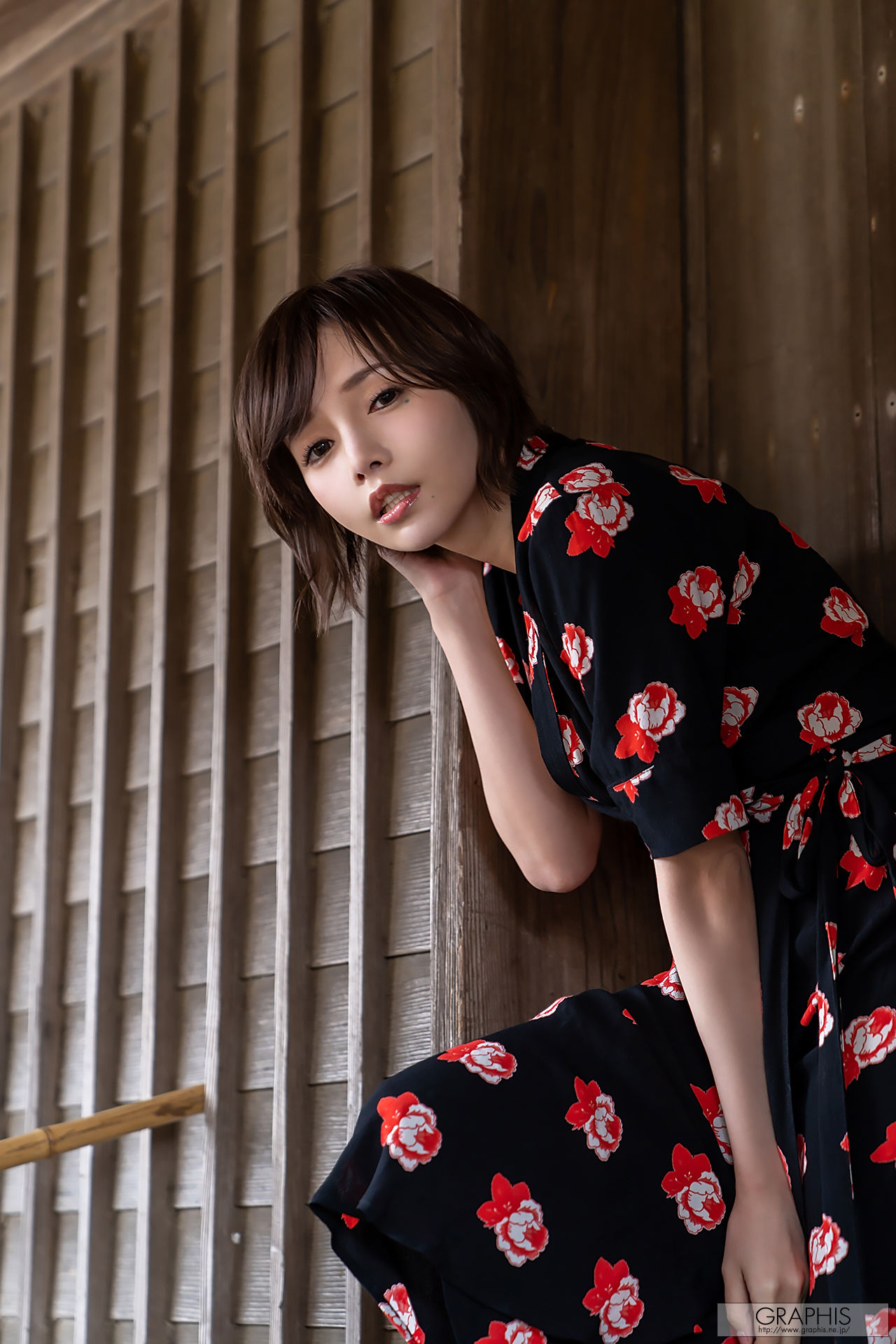 [Graphis Gals] NO.469 Riona Hirose 広瀬りおな Traverse de craie