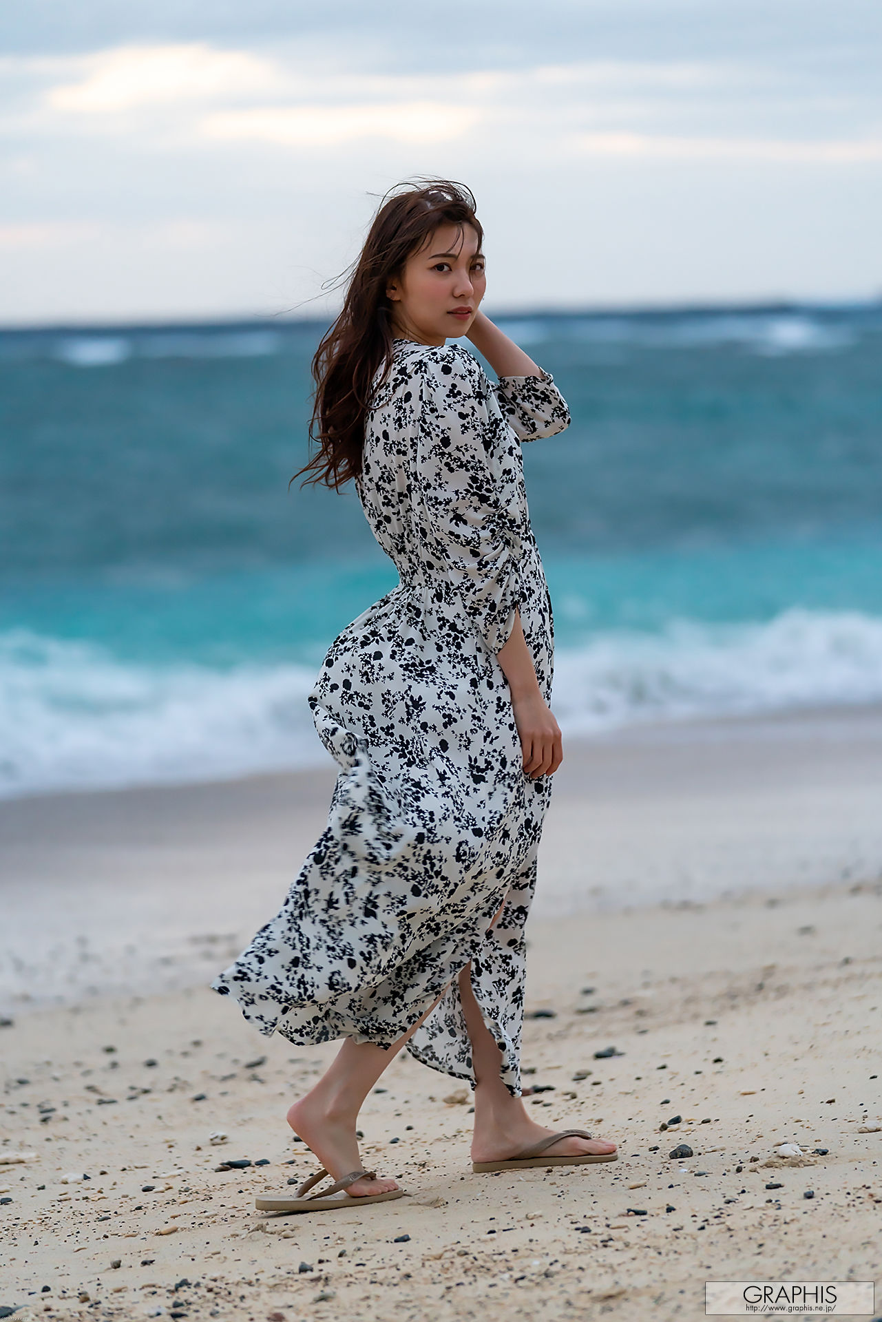 [Graphis Gals] NO.470 Aika Yamagishi 山岸逢花 Lustrous Beauty