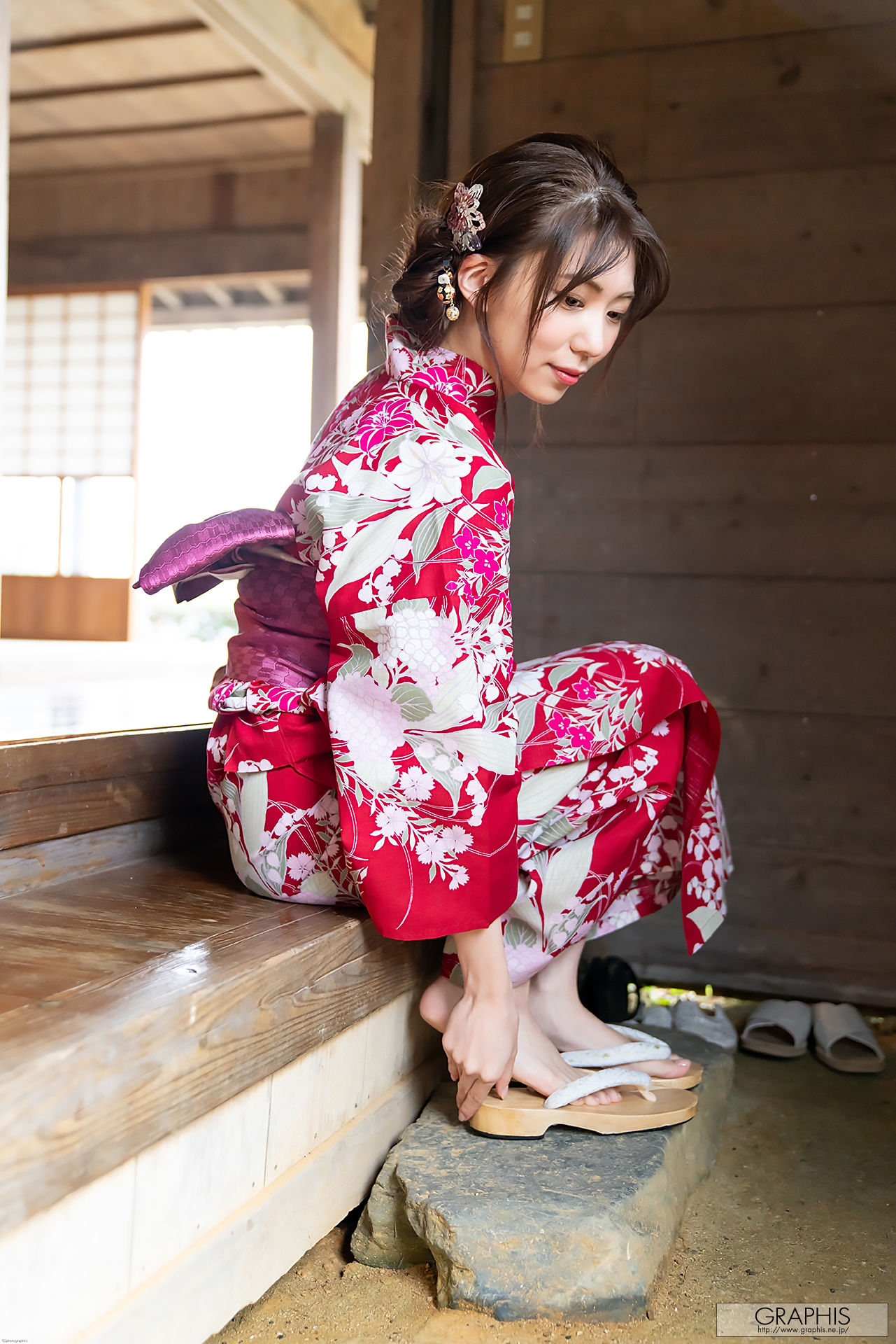 [Graphis Gals] NO.470 Aika Yamagishi 山岸逢花 Lustrous Beauty