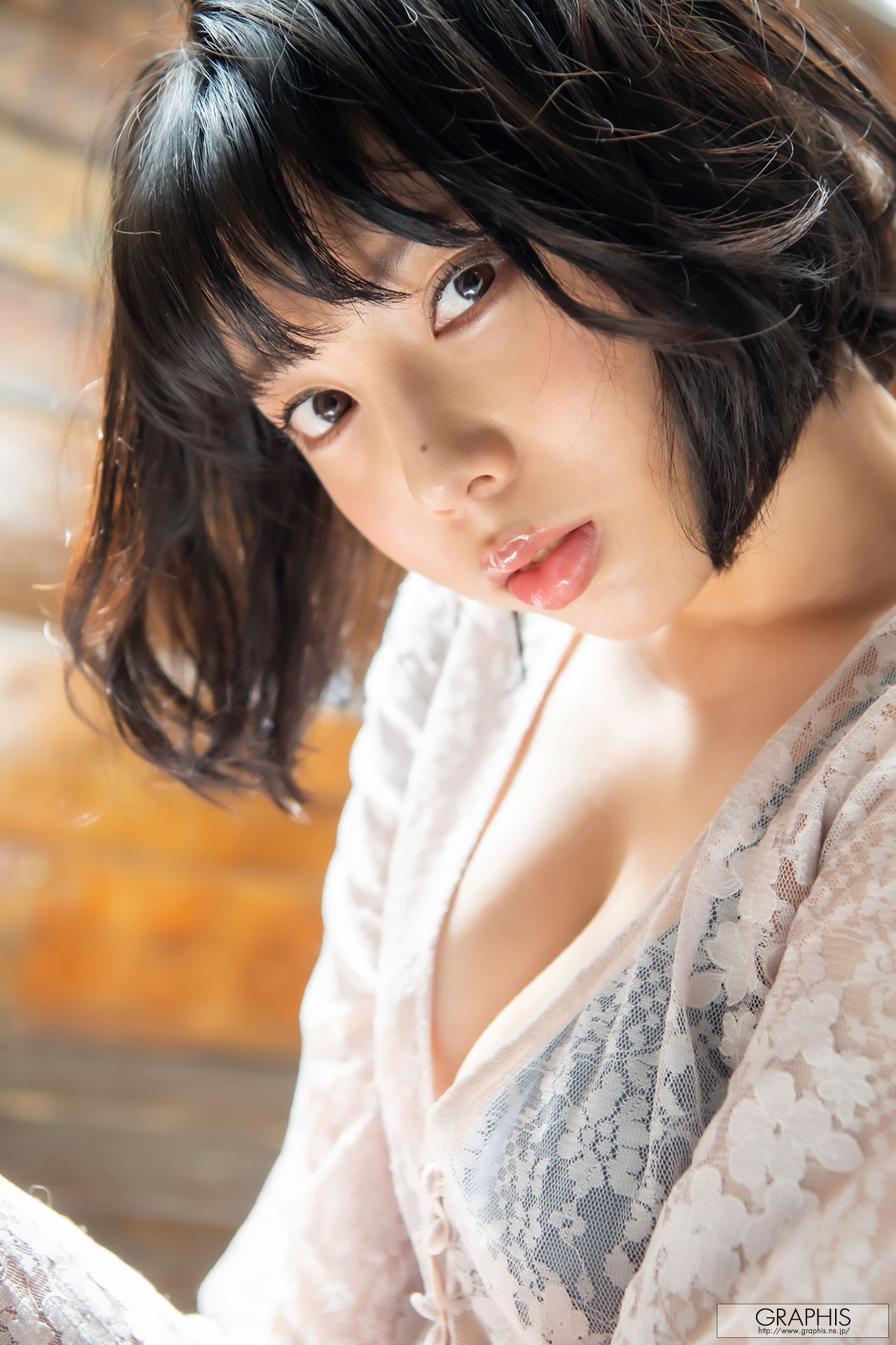 [Graphis Gals] NO.492 Kaoru Yasui 安位カヲル BE CHARMED