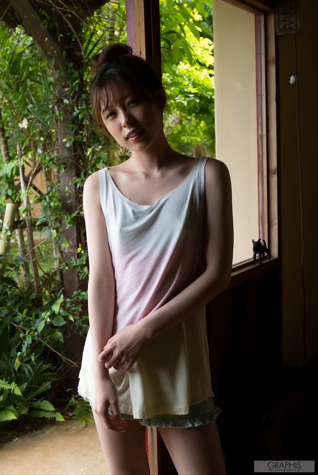 [Graphis Gals] NO.493 Rena Aoi あおいれな Just Adorable!