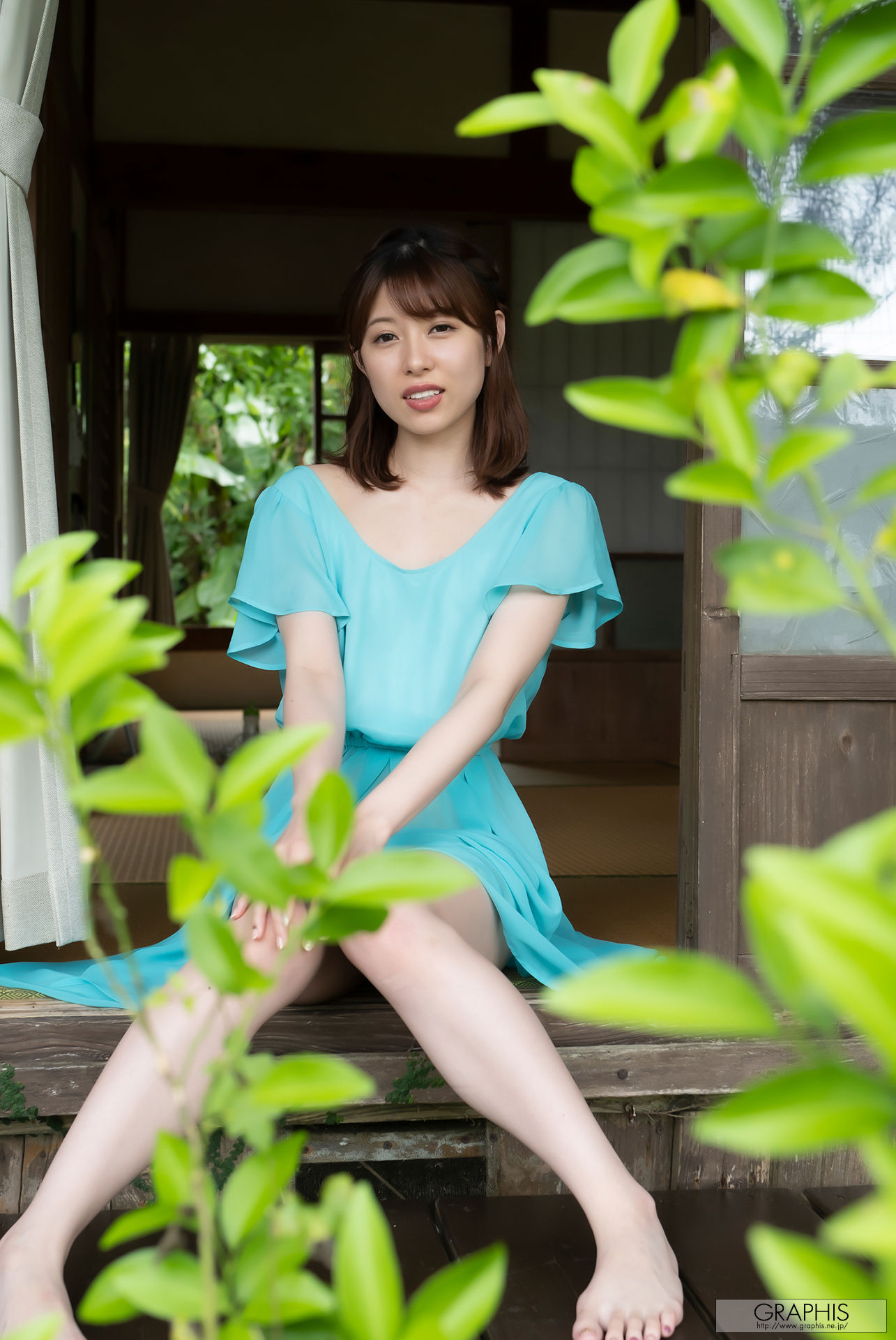 [Graphis Gals] NO.493 Rena Aoi あおいれな Just Adorable!