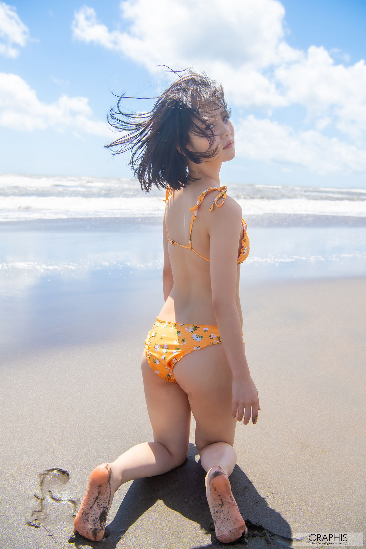[Graphis Gals] NO.496 Meguri Minoshima 美ノ嶋めぐり TOKIMEKI!