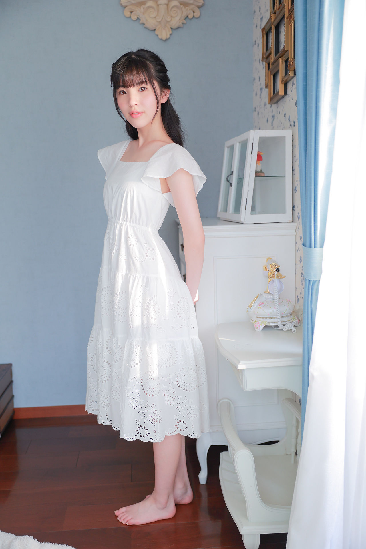 [Minisuka.tv] Ami Manabe 眞辺あみ - Regular Gallery 01