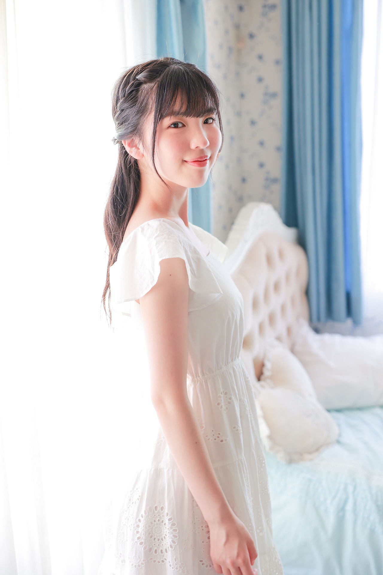 [Minisuka.tv] Ami Manabe 眞辺あみ - Regular Gallery 01