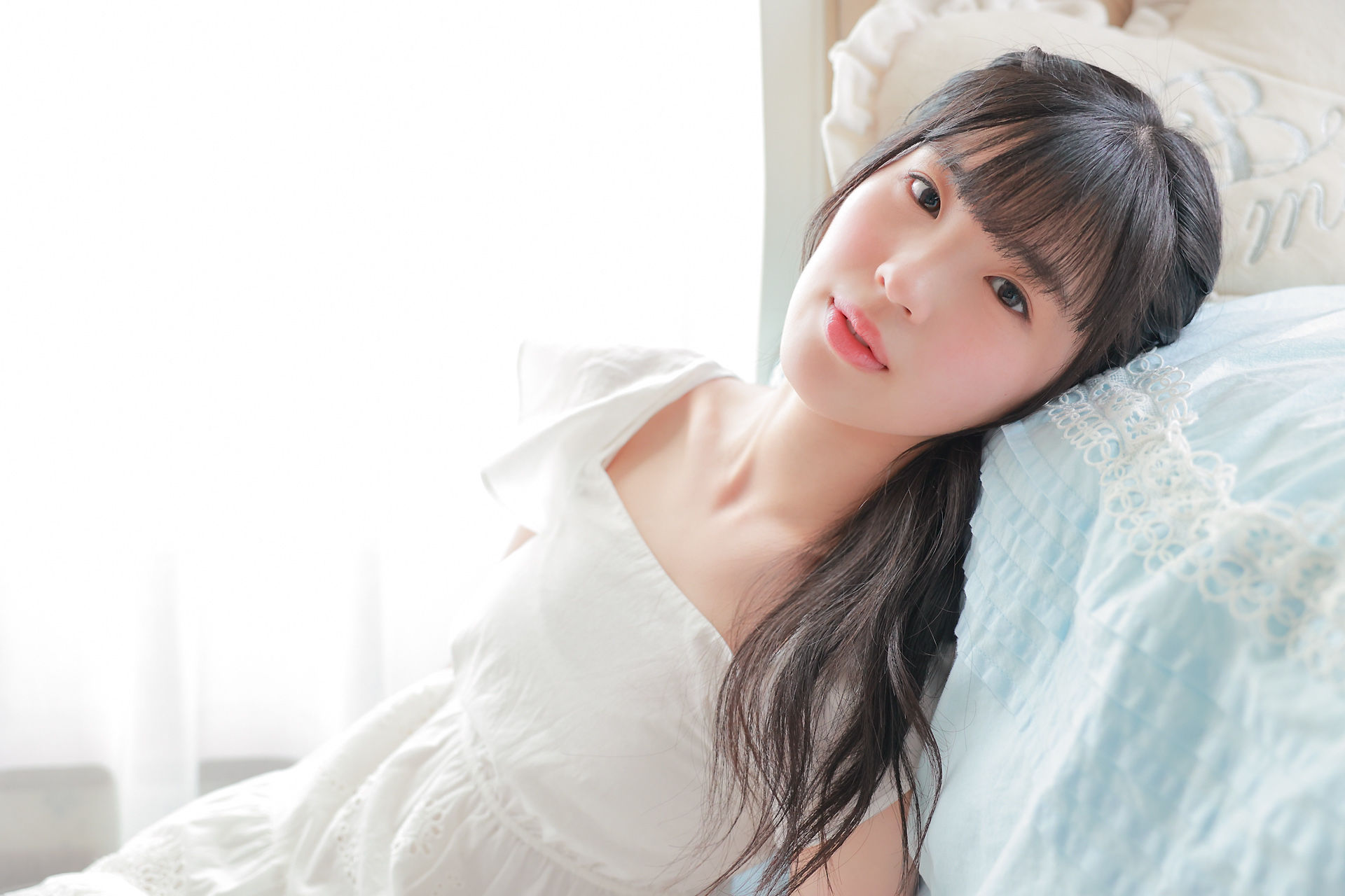 [Minisuka.tv] Ami Manabe 眞辺あみ - Regular Gallery 01