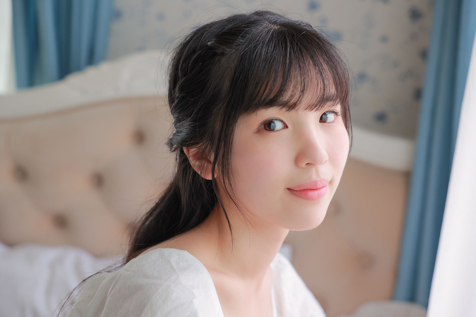 [Minisuka.tv] Ami Manabe 眞辺あみ - Regular Gallery 01