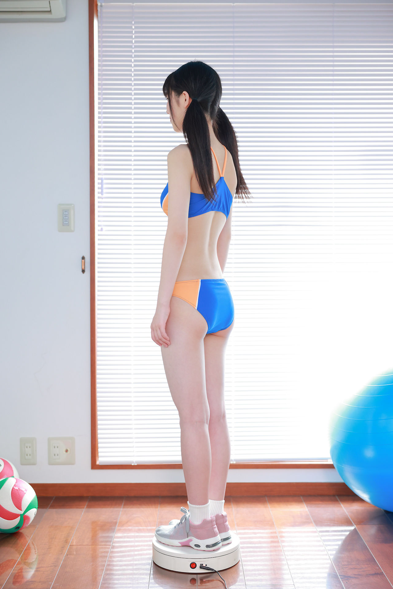 [Minisuka.tv] Ami Manabe 眞辺あみ - Regular Gallery 02