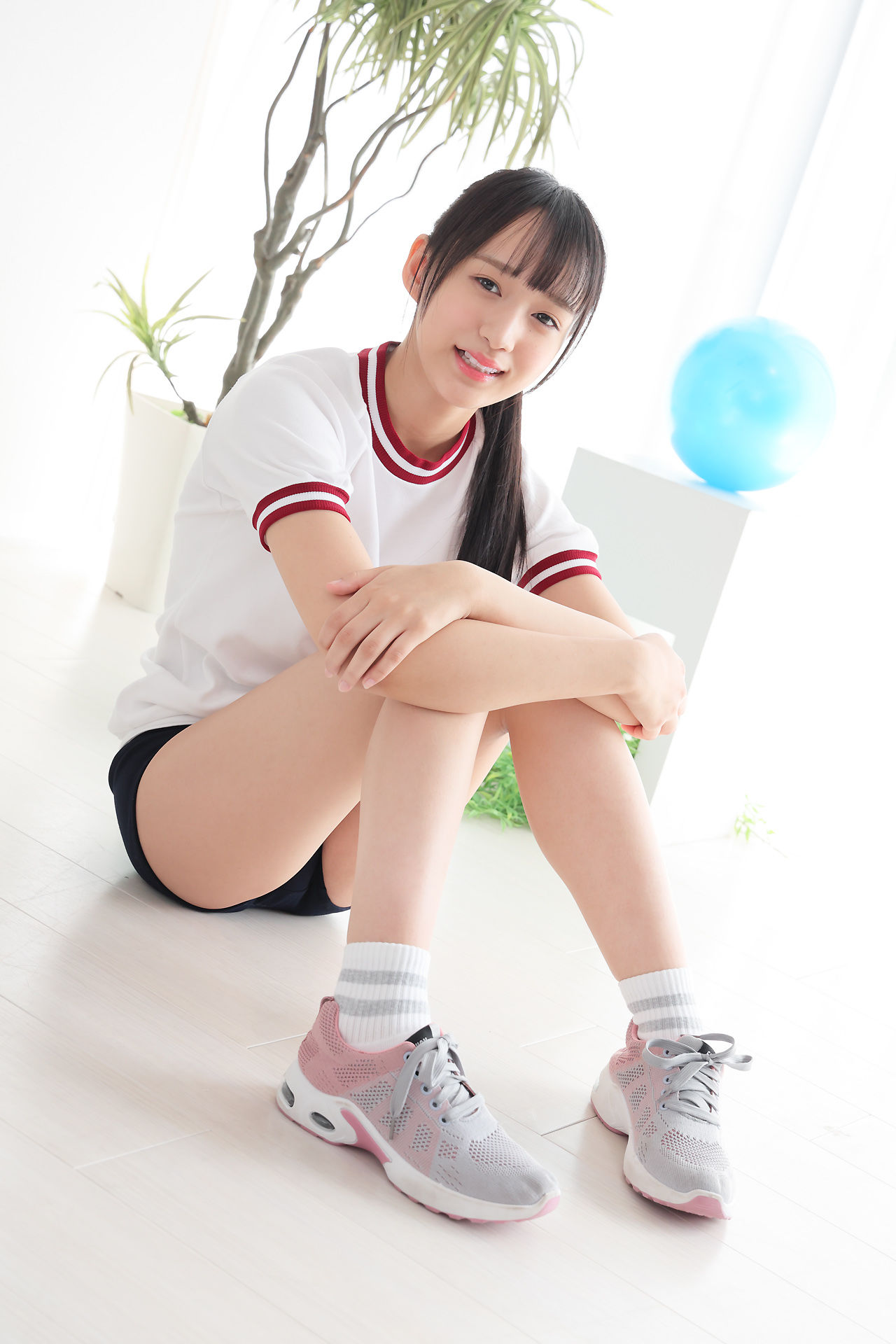 [Minisuka.tv] Yuna Sakiyama 咲山ゆな - Regular Gallery 02