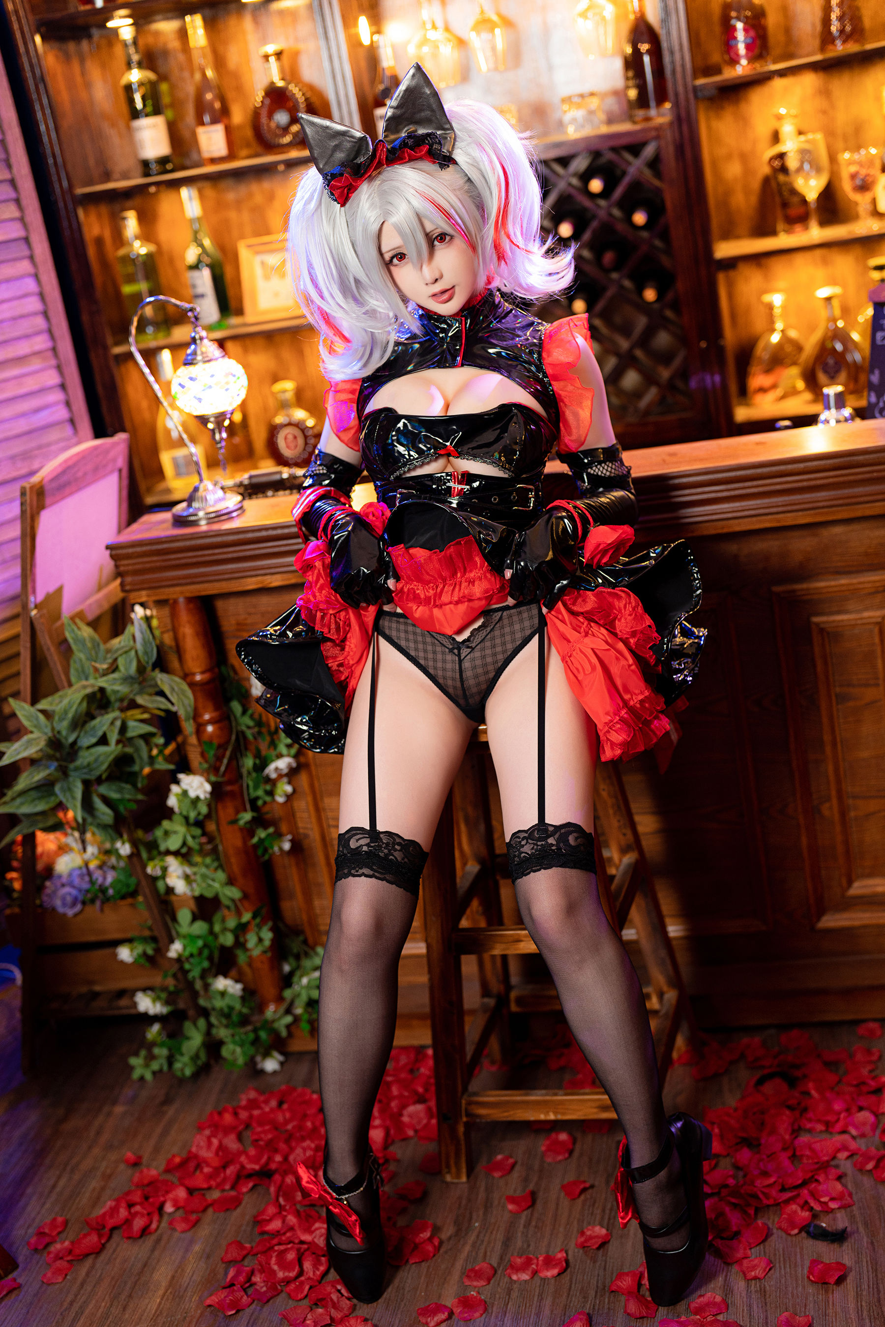 [福利COS] Coser小姐姐星之迟迟 - 阿达尔伯特亲王