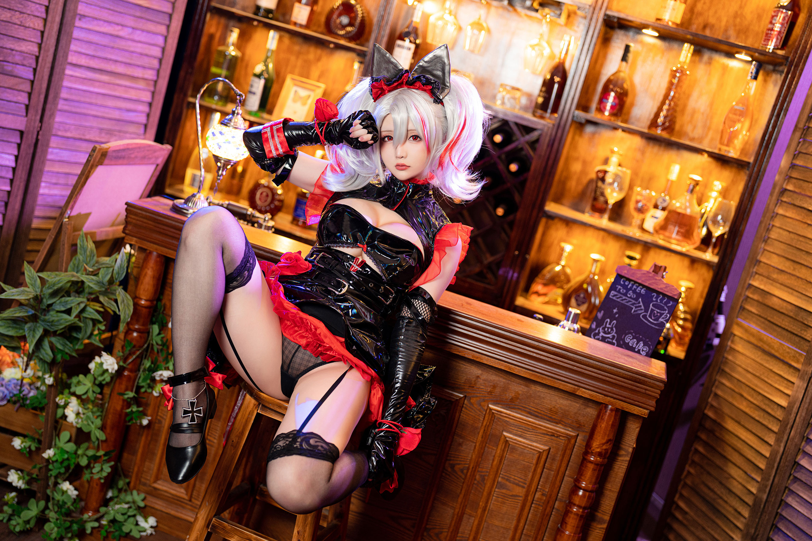 [福利COS] Coser小姐姐星之迟迟 - 阿达尔伯特亲王