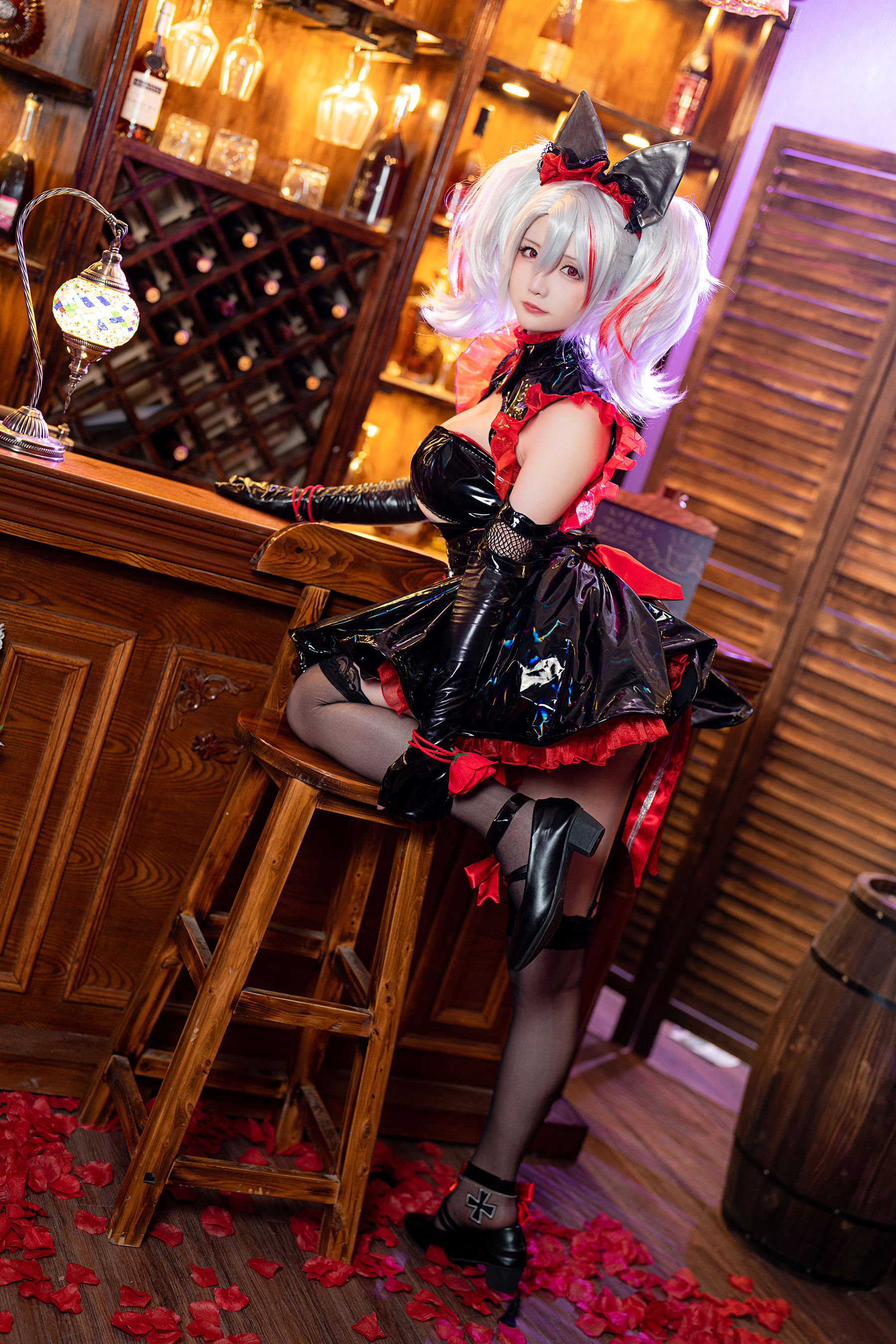 [福利COS] Coser小姐姐星之迟迟 - 阿达尔伯特亲王