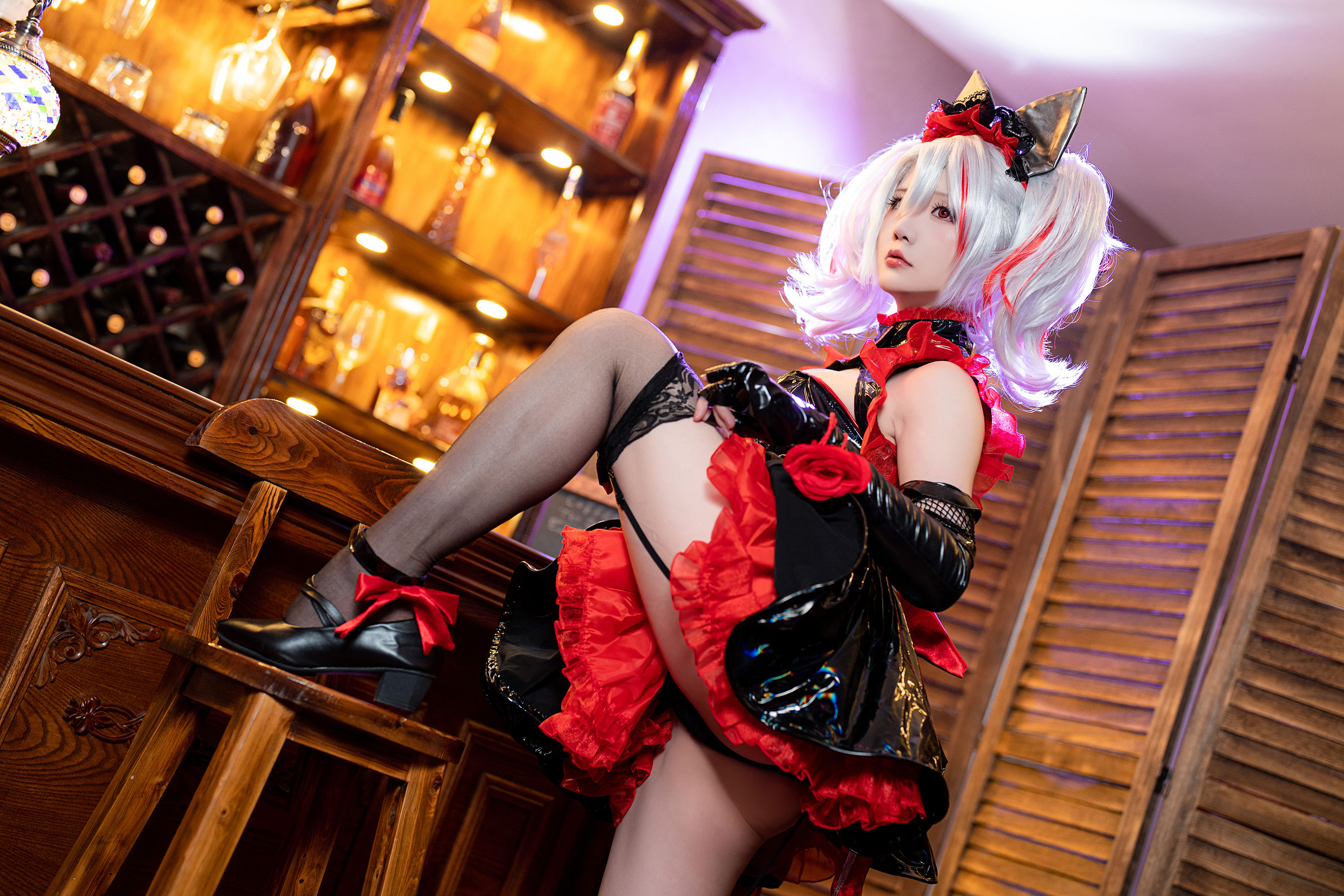 [福利COS] Coser小姐姐星之迟迟 - 阿达尔伯特亲王
