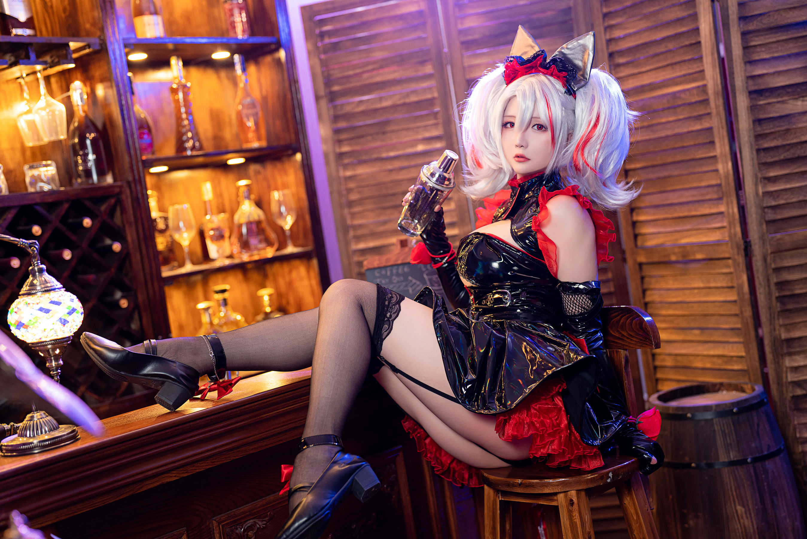 [福利COS] Coser小姐姐星之迟迟 - 阿达尔伯特亲王