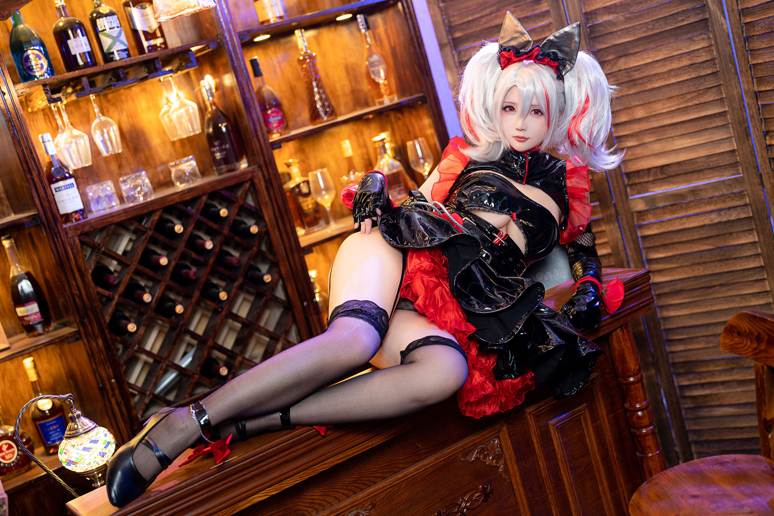 [福利COS] Coser小姐姐星之迟迟 - 阿达尔伯特亲王
