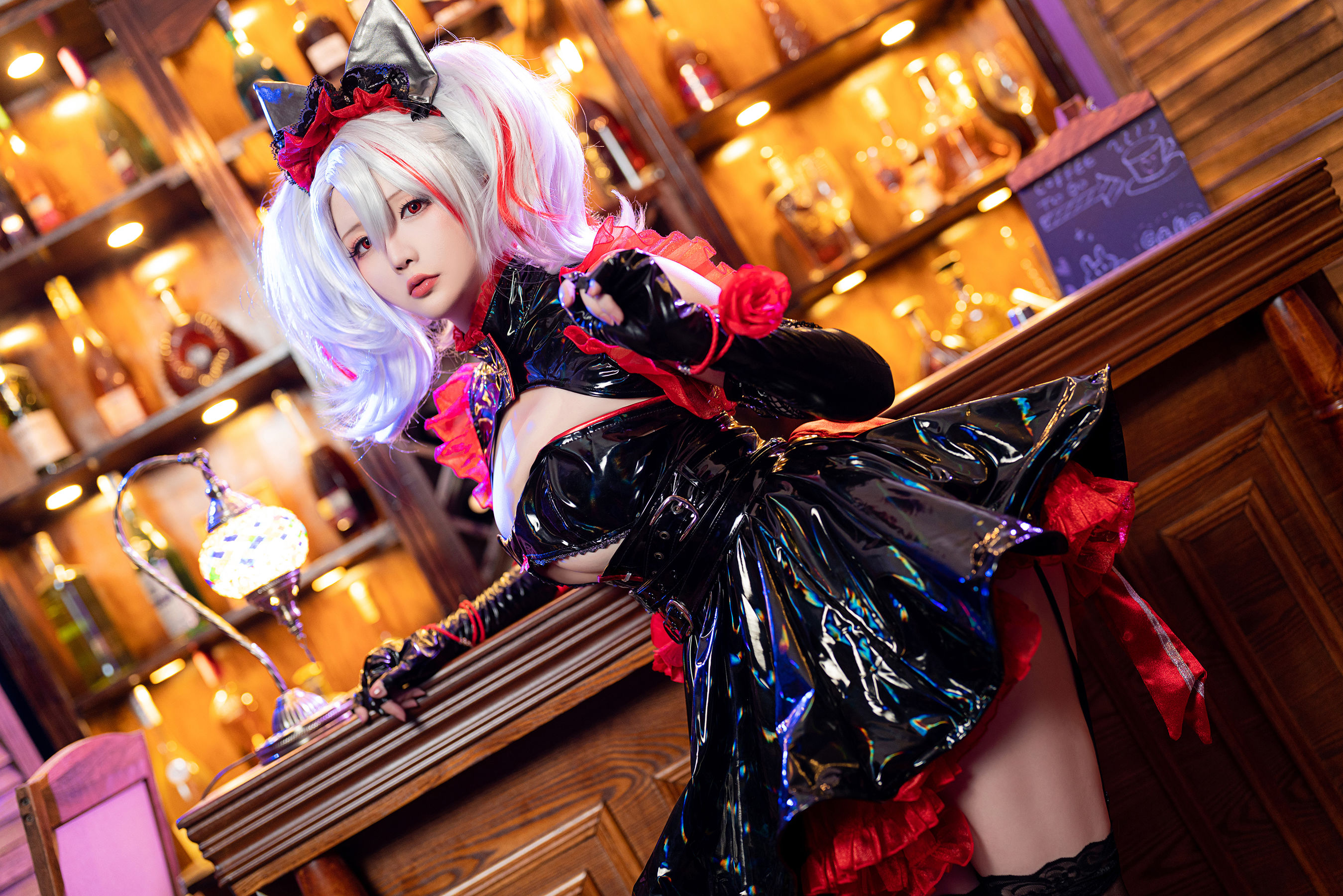 [福利COS] Coser小姐姐星之迟迟 - 阿达尔伯特亲王