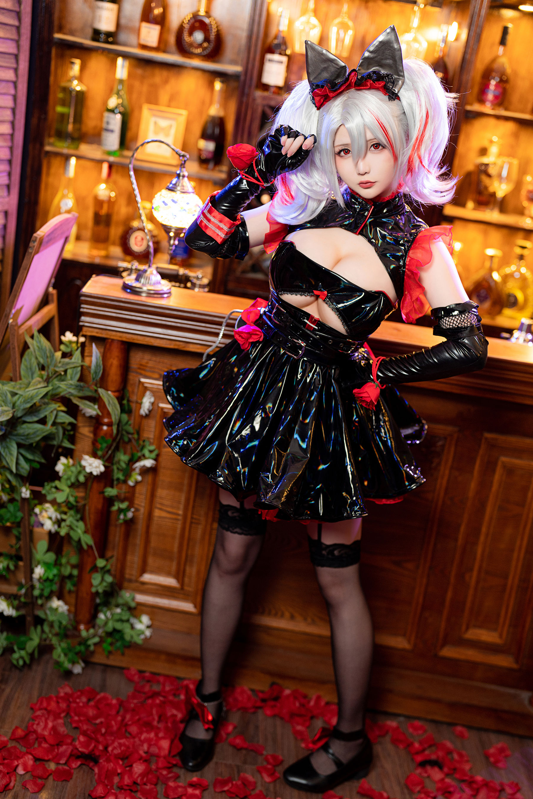 [福利COS] Coser小姐姐星之迟迟 - 阿达尔伯特亲王