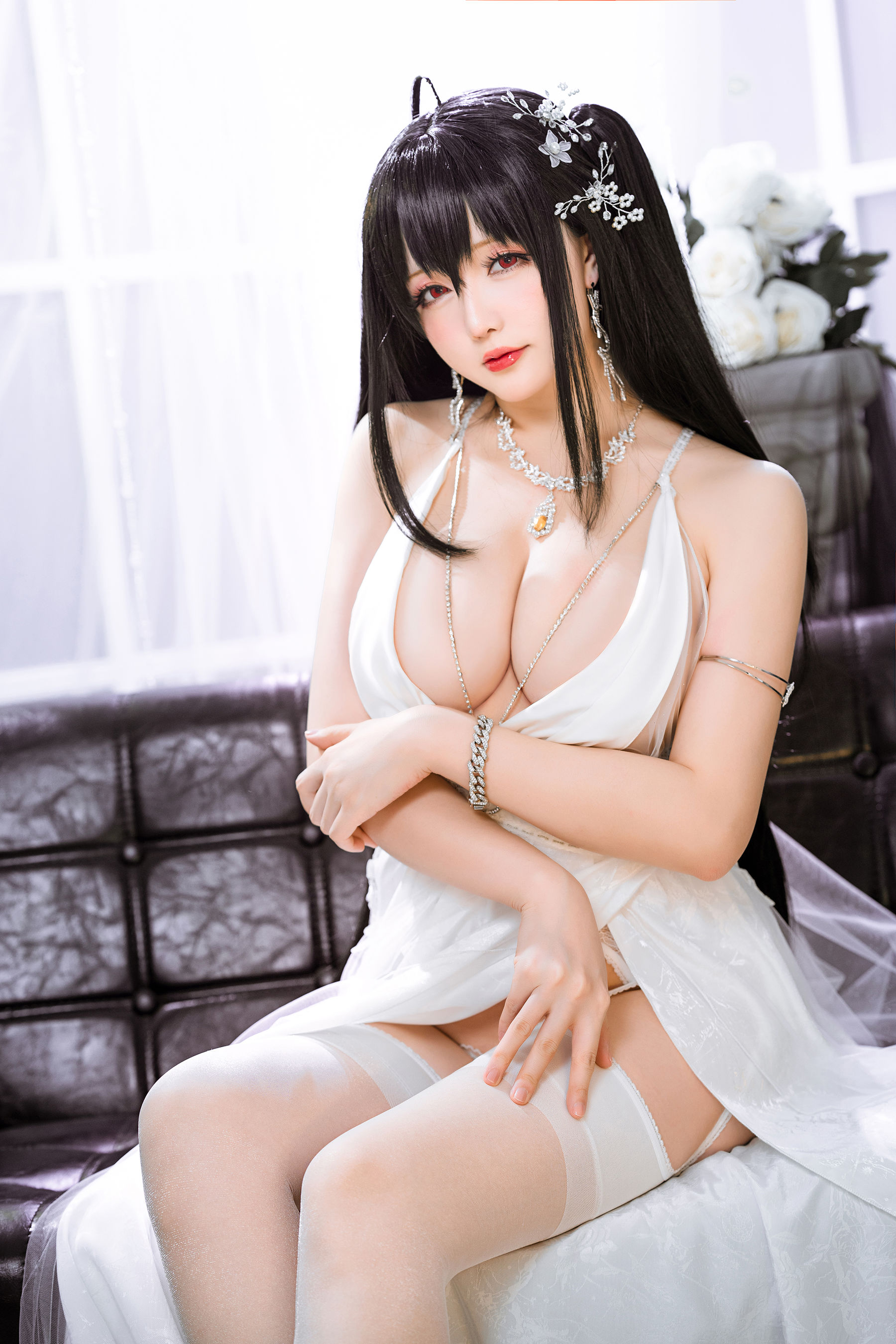 [福利COS] Coser小姐姐星之迟迟 -《Darling》大凤