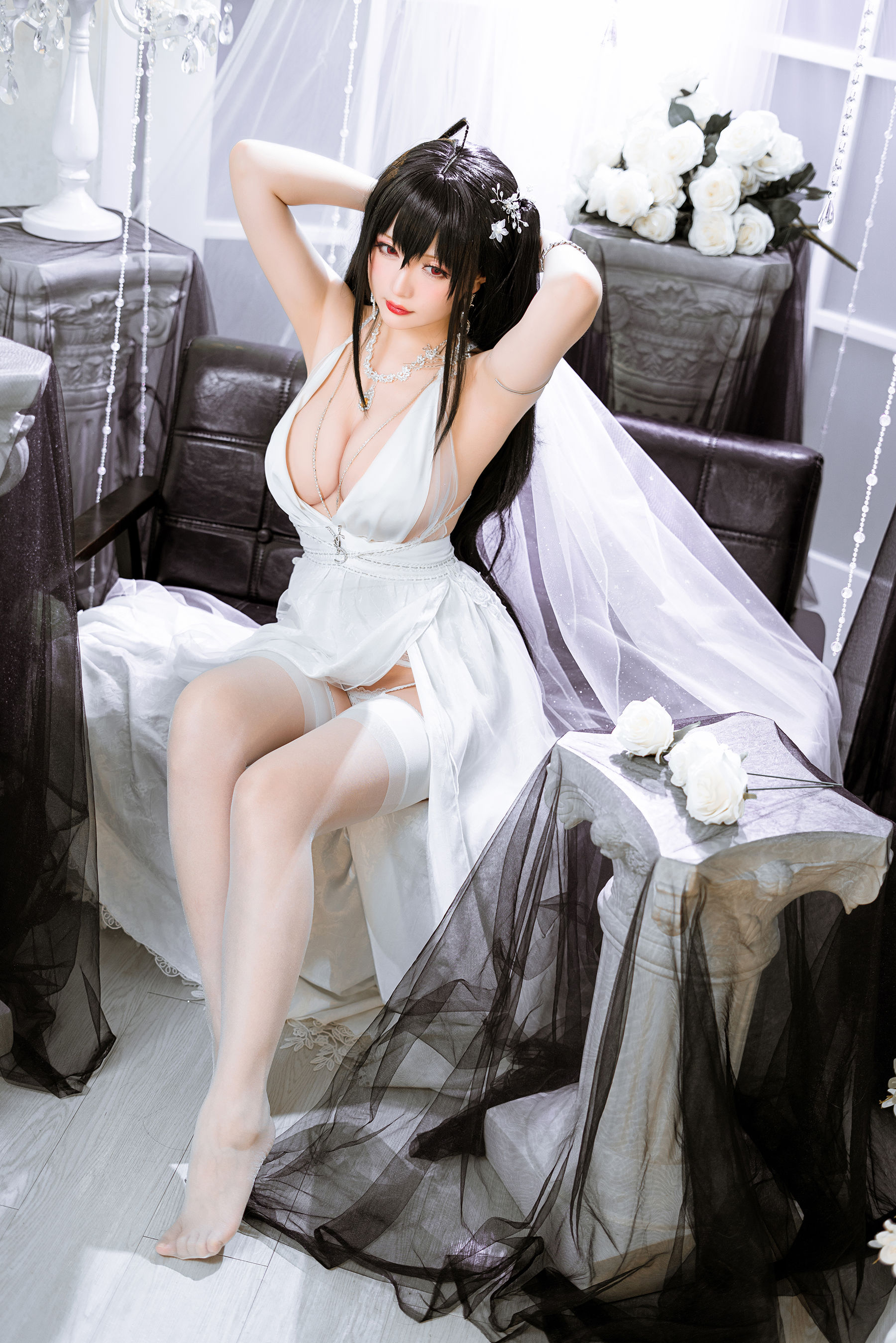 [福利COS] Coser小姐姐星之迟迟 -《Darling》大凤