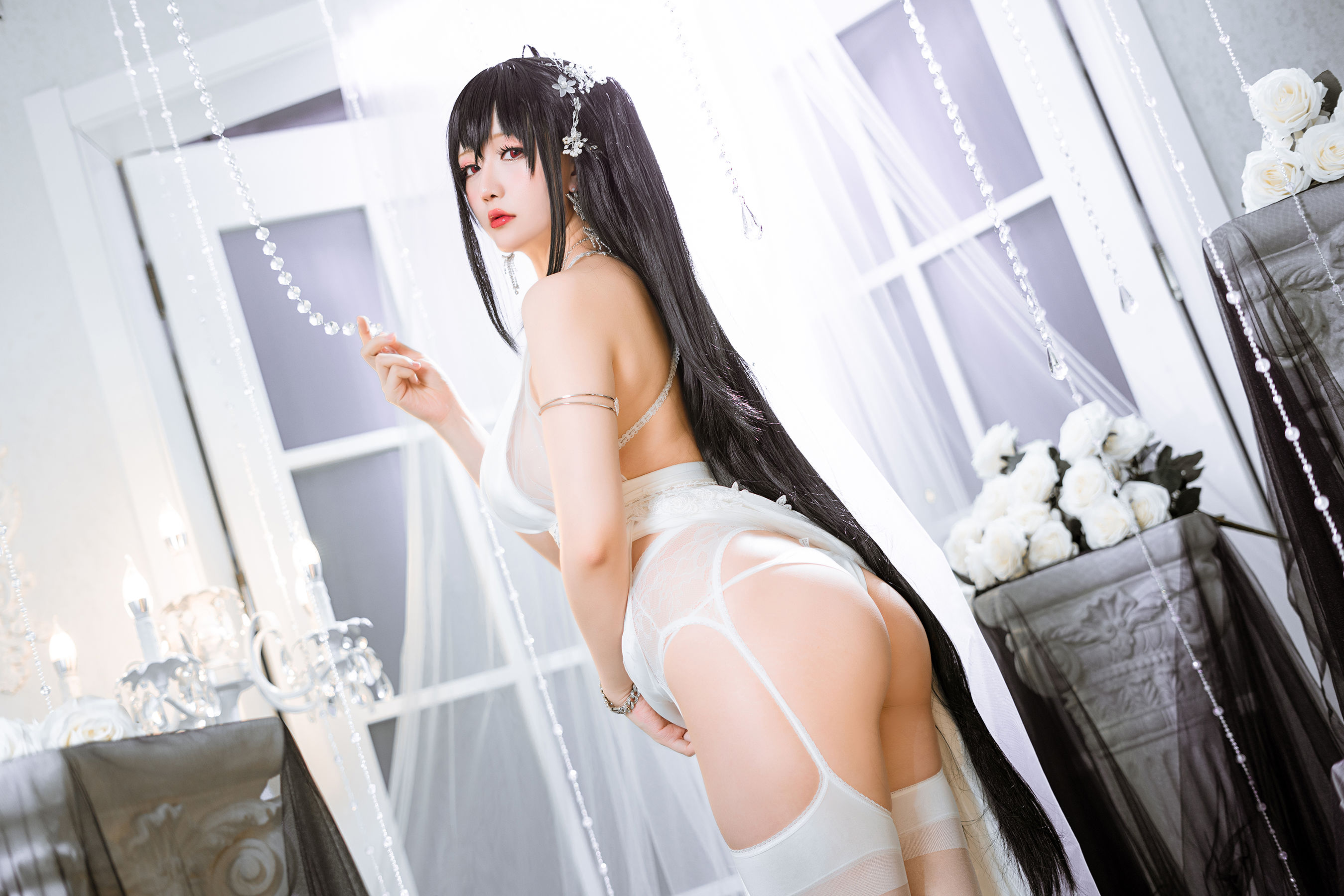 [福利COS] Coser小姐姐星之迟迟 -《Darling》大凤
