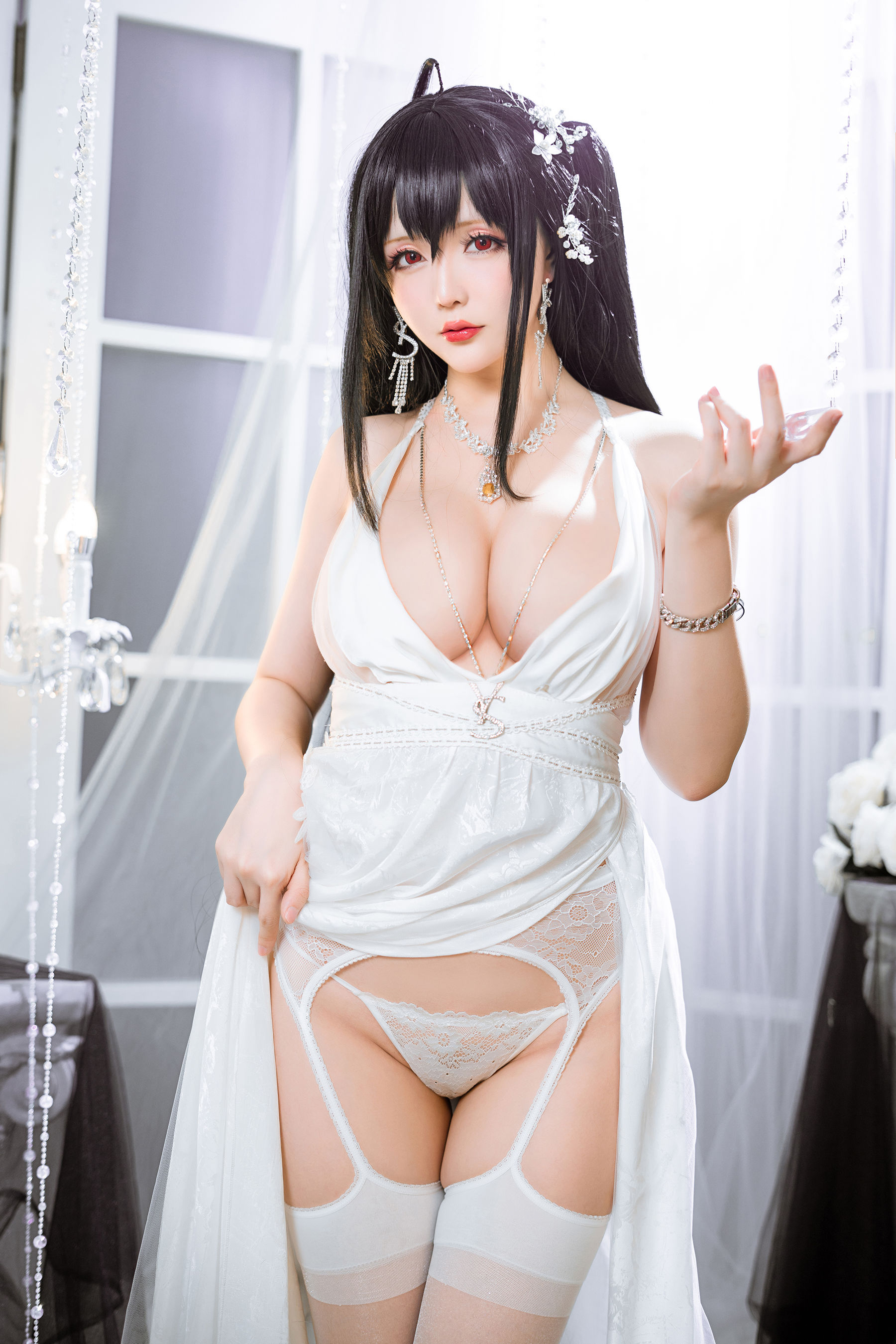 [福利COS] Coser小姐姐星之迟迟 -《Darling》大凤