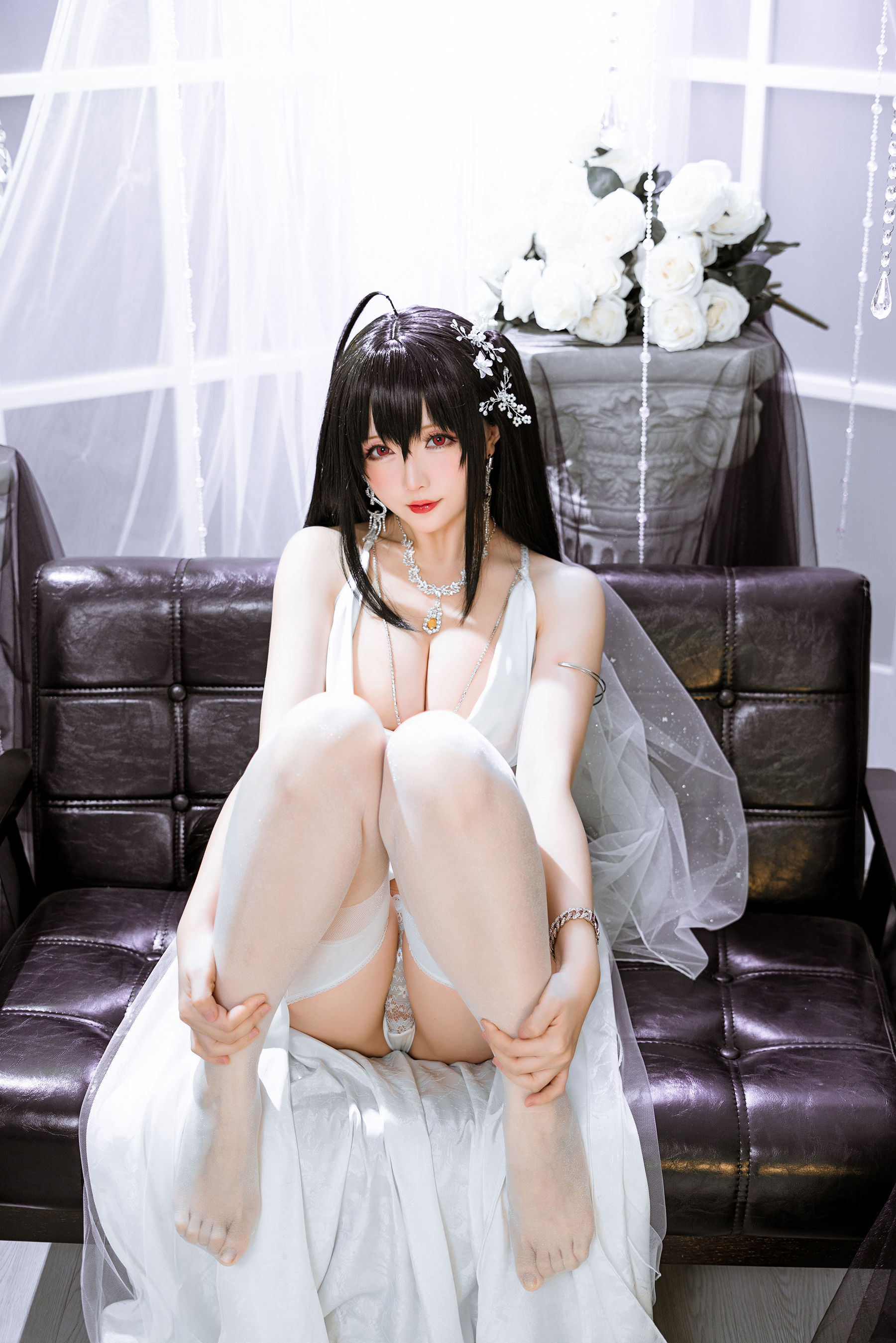[福利COS] Coser小姐姐星之迟迟 -《Darling》大凤
